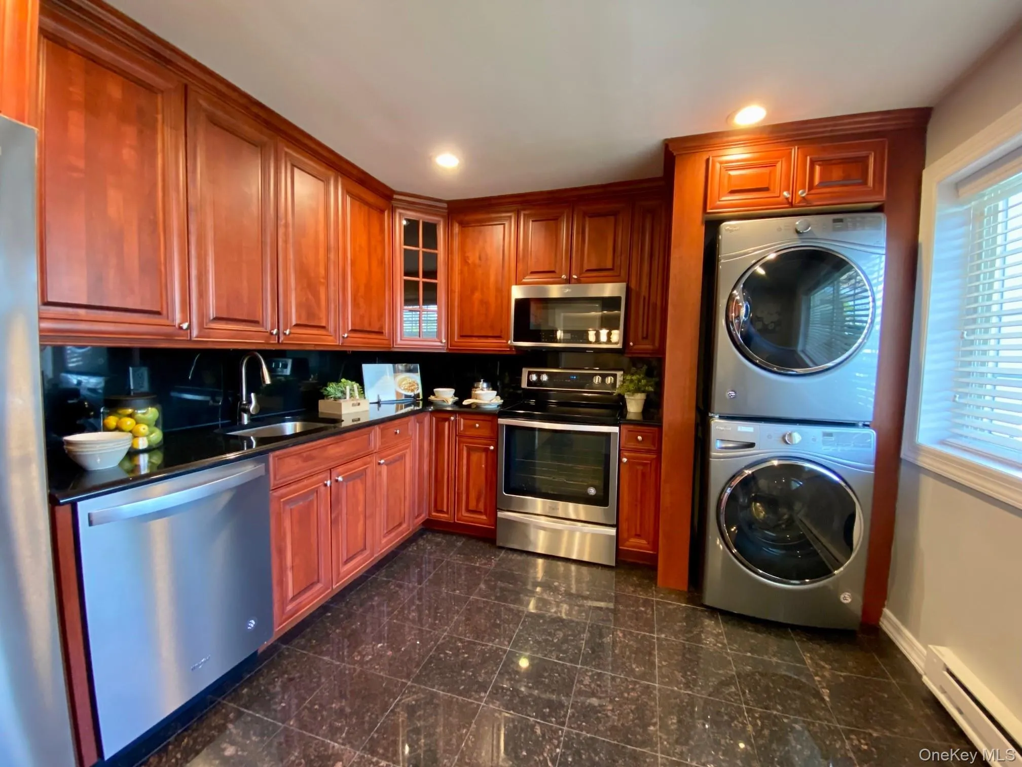 1314 Smithtown Avenue, Islip, NY, 1 Bedroom Bedrooms, 4 Rooms Rooms,1 BathroomBathrooms,Residential Lease,For Rent,Smithtown,0,1037145 1314 Smithtown Avenue, Islip, NY, 1 Bedroom Bedrooms, 4 Rooms Rooms,1 BathroomBathrooms,Residential Lease,For Rent,Smithtown,0,1037145
