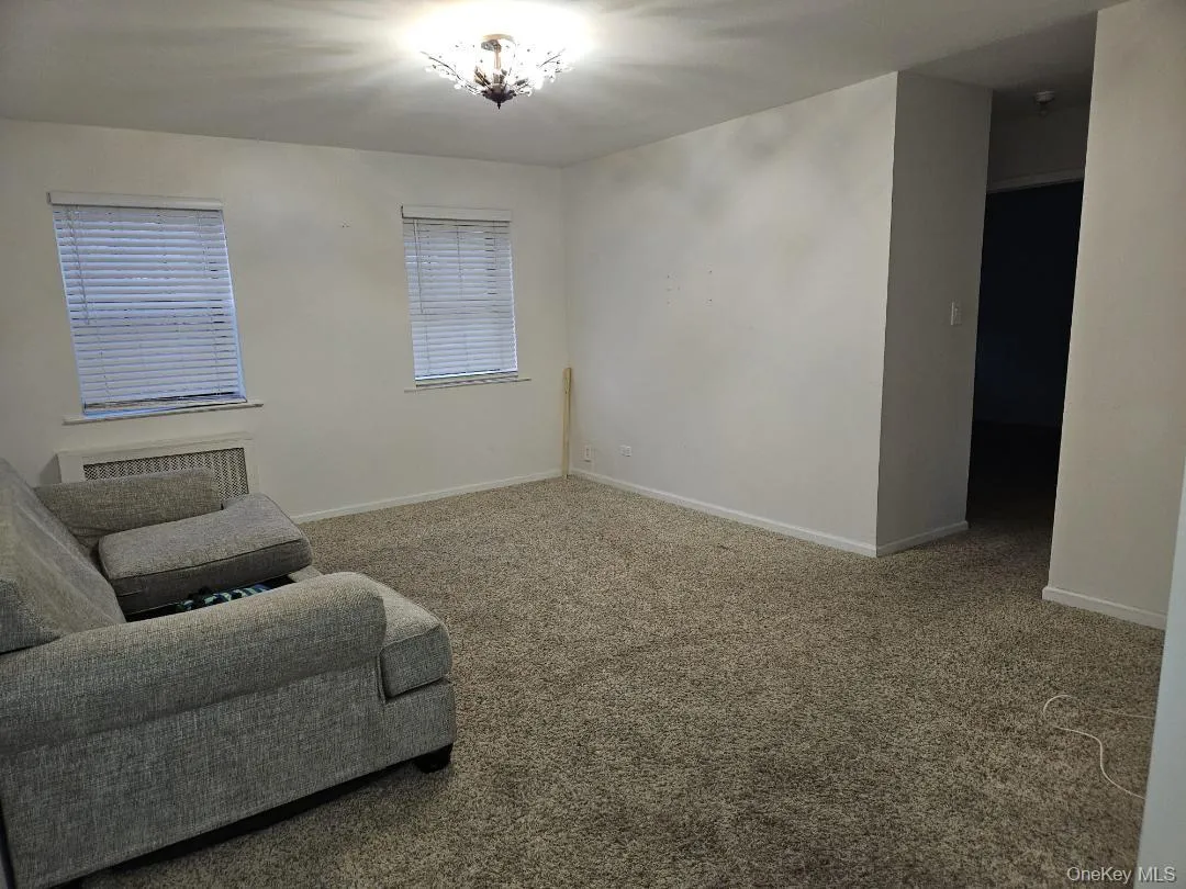 144-17 79 Avenue, New York, NY, 2 Bedrooms Bedrooms, 4 Rooms Rooms,1 BathroomBathrooms,Residential,For Rent,79,0,1037149 144-17 79 Avenue, New York, NY, 2 Bedrooms Bedrooms, 4 Rooms Rooms,1 BathroomBathrooms,Residential,For Rent,79,0,1037149