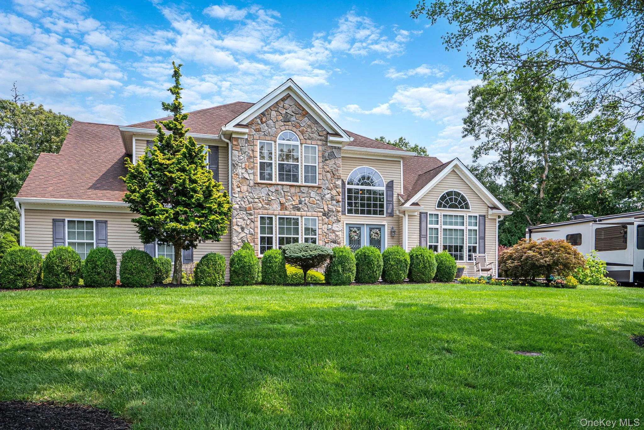 11 Horstead Court, Brookhaven, NY, 4 Bedrooms Bedrooms, 8 Rooms Rooms,2 BathroomsBathrooms,Residential,For Rent,Horstead,0,1037150 11 Horstead Court, Brookhaven, NY, 4 Bedrooms Bedrooms, 8 Rooms Rooms,2 BathroomsBathrooms,Residential,For Rent,Horstead,0,1037150