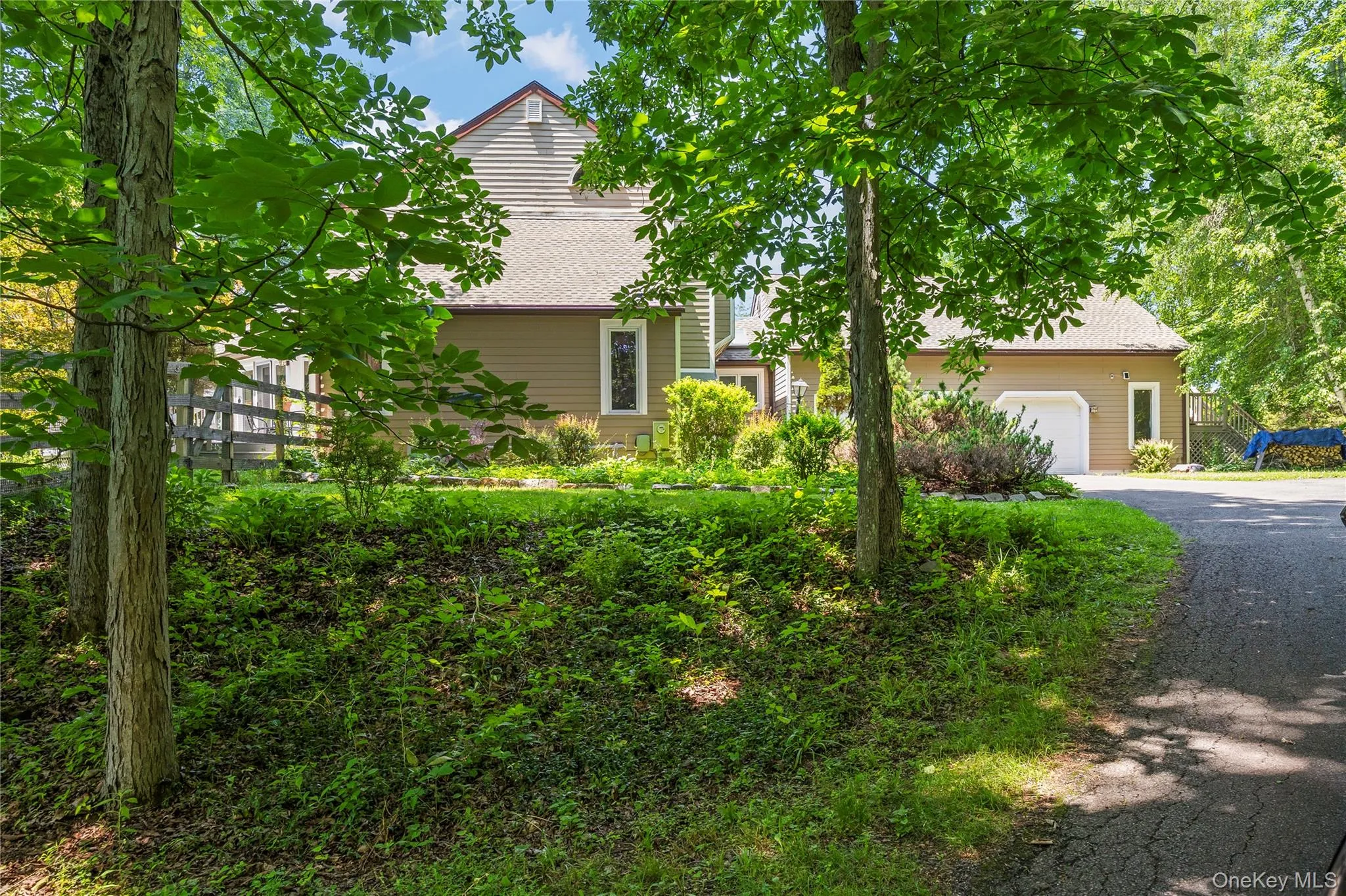 300 Old Sawmill Road, Germantown, NY, 4 Bedrooms Bedrooms, 10 Rooms Rooms,3 BathroomsBathrooms,Residential,For Rent,Old Sawmill,0,1037152 300 Old Sawmill Road, Germantown, NY, 4 Bedrooms Bedrooms, 10 Rooms Rooms,3 BathroomsBathrooms,Residential,For Rent,Old Sawmill,0,1037152