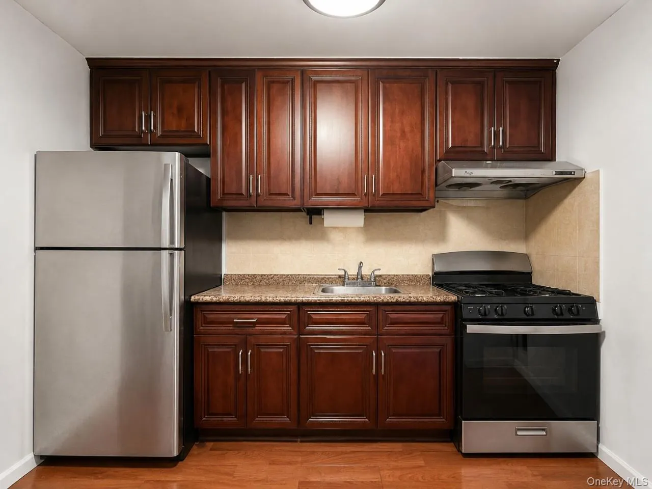 5308 90th Street, New York, NY, 2 Bedrooms Bedrooms, 4 Rooms Rooms,1 BathroomBathrooms,Residential,For Rent,90th,0,1037154 5308 90th Street, New York, NY, 2 Bedrooms Bedrooms, 4 Rooms Rooms,1 BathroomBathrooms,Residential,For Rent,90th,0,1037154