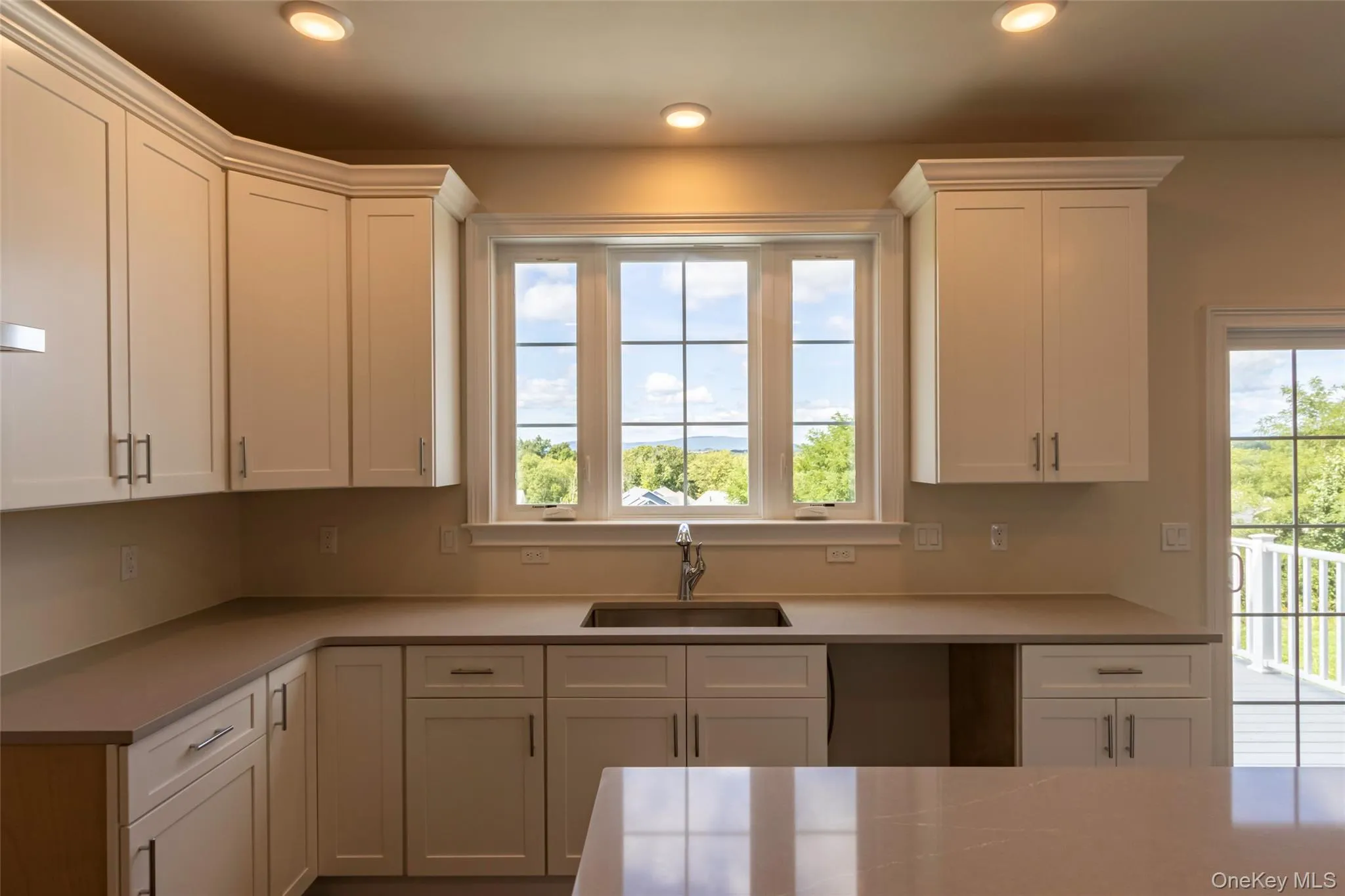 47 Dartmouth Drive, Poughkeepsie (town), NY, 5 Bedrooms Bedrooms, 8 Rooms Rooms,3 BathroomsBathrooms,Residential,For Rent,Dartmouth,0,1037155 47 Dartmouth Drive, Poughkeepsie (town), NY, 5 Bedrooms Bedrooms, 8 Rooms Rooms,3 BathroomsBathrooms,Residential,For Rent,Dartmouth,0,1037155