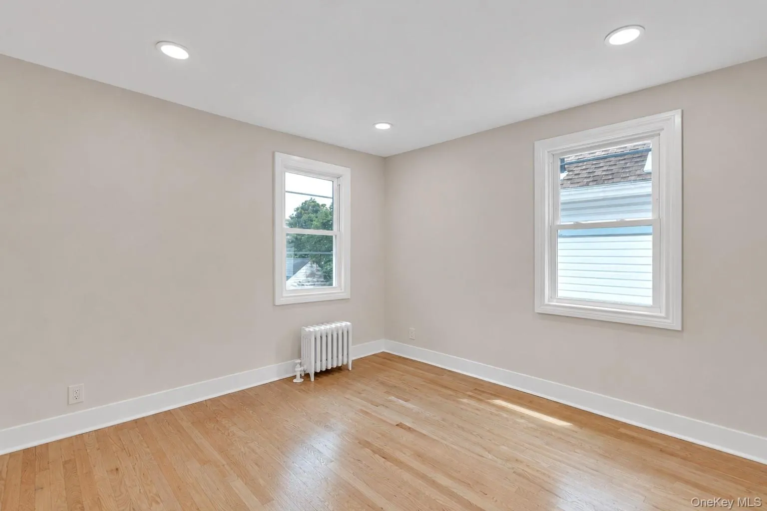 11425 210th Street, New York, NY, 4 Bedrooms Bedrooms, 10 Rooms Rooms,2 BathroomsBathrooms,Residential,For Rent,210th,0,1037159 11425 210th Street, New York, NY, 4 Bedrooms Bedrooms, 10 Rooms Rooms,2 BathroomsBathrooms,Residential,For Rent,210th,0,1037159