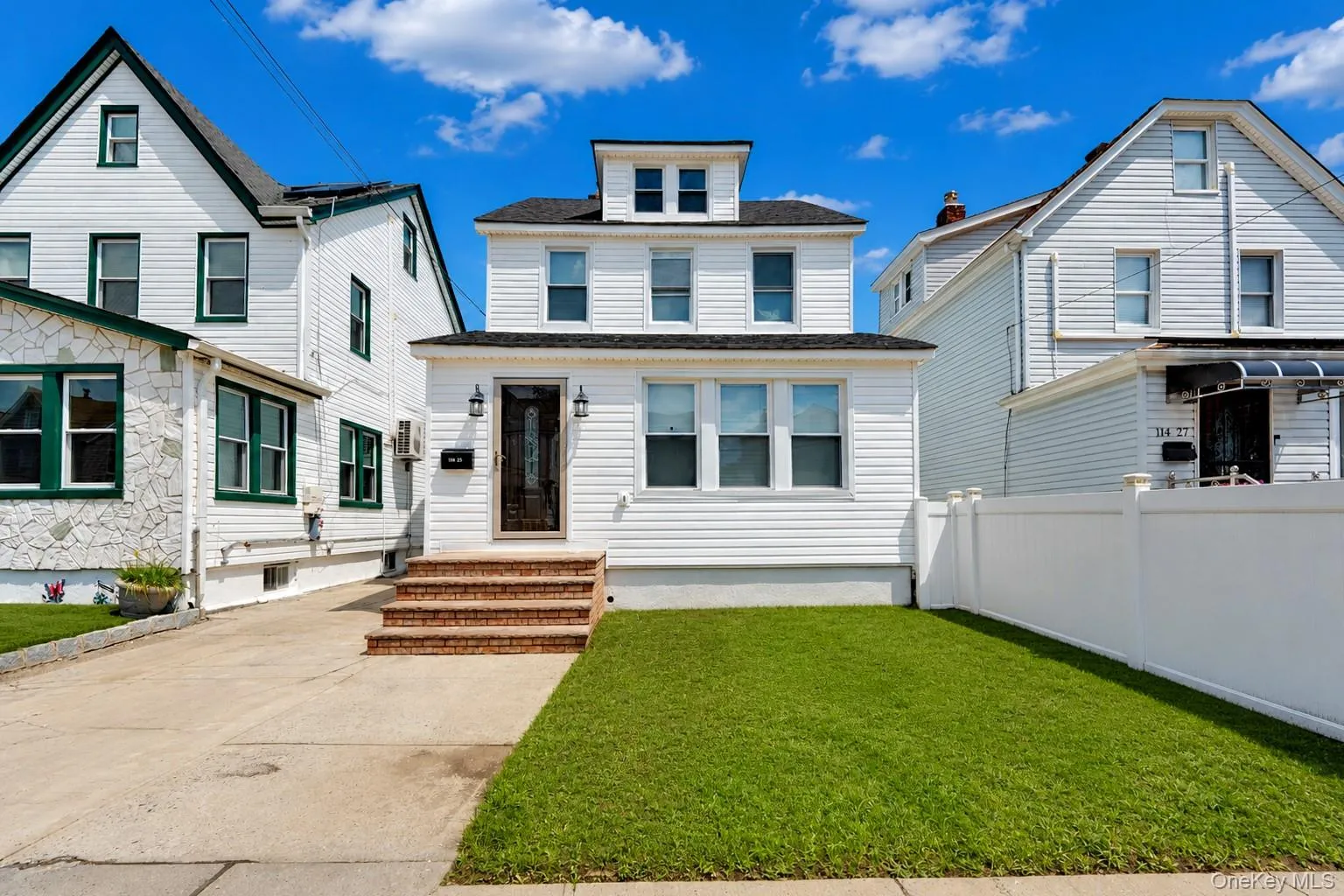 11425 210th Street, New York, NY, 4 Bedrooms Bedrooms, 10 Rooms Rooms,2 BathroomsBathrooms,Residential,For Rent,210th,0,1037159 11425 210th Street, New York, NY, 4 Bedrooms Bedrooms, 10 Rooms Rooms,2 BathroomsBathrooms,Residential,For Rent,210th,0,1037159