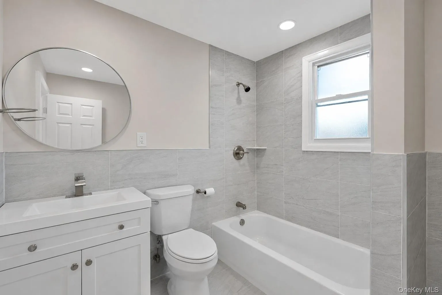 11425 210th Street, New York, NY, 4 Bedrooms Bedrooms, 10 Rooms Rooms,2 BathroomsBathrooms,Residential,For Rent,210th,0,1037159 11425 210th Street, New York, NY, 4 Bedrooms Bedrooms, 10 Rooms Rooms,2 BathroomsBathrooms,Residential,For Rent,210th,0,1037159