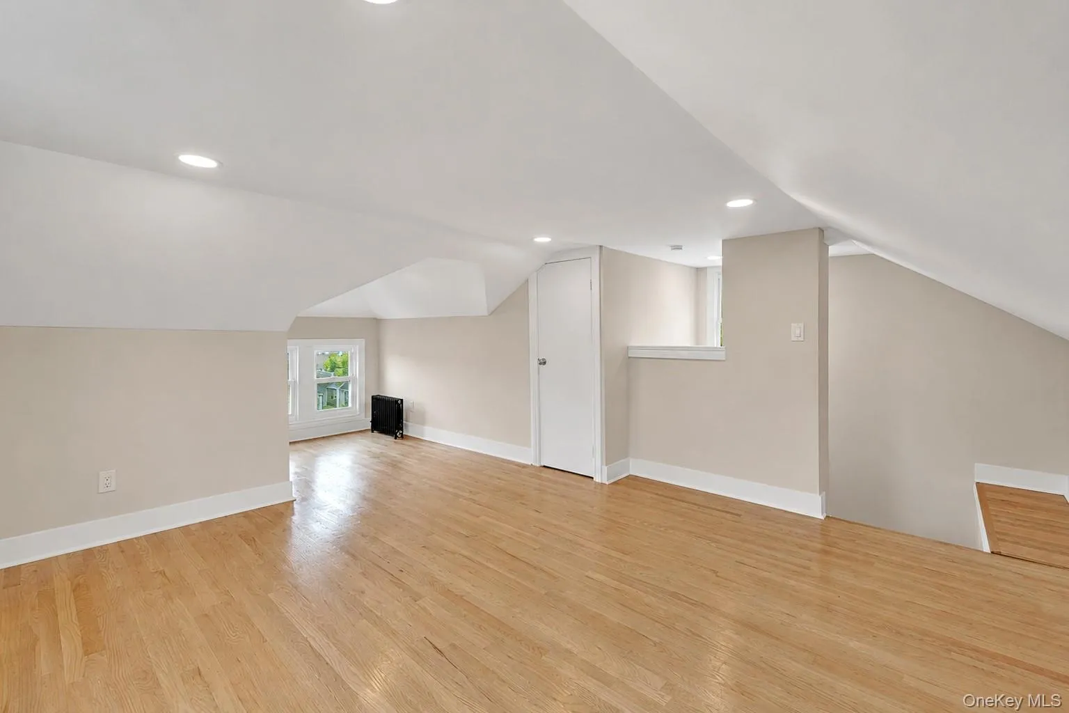 11425 210th Street, New York, NY, 4 Bedrooms Bedrooms, 10 Rooms Rooms,2 BathroomsBathrooms,Residential,For Rent,210th,0,1037159 11425 210th Street, New York, NY, 4 Bedrooms Bedrooms, 10 Rooms Rooms,2 BathroomsBathrooms,Residential,For Rent,210th,0,1037159