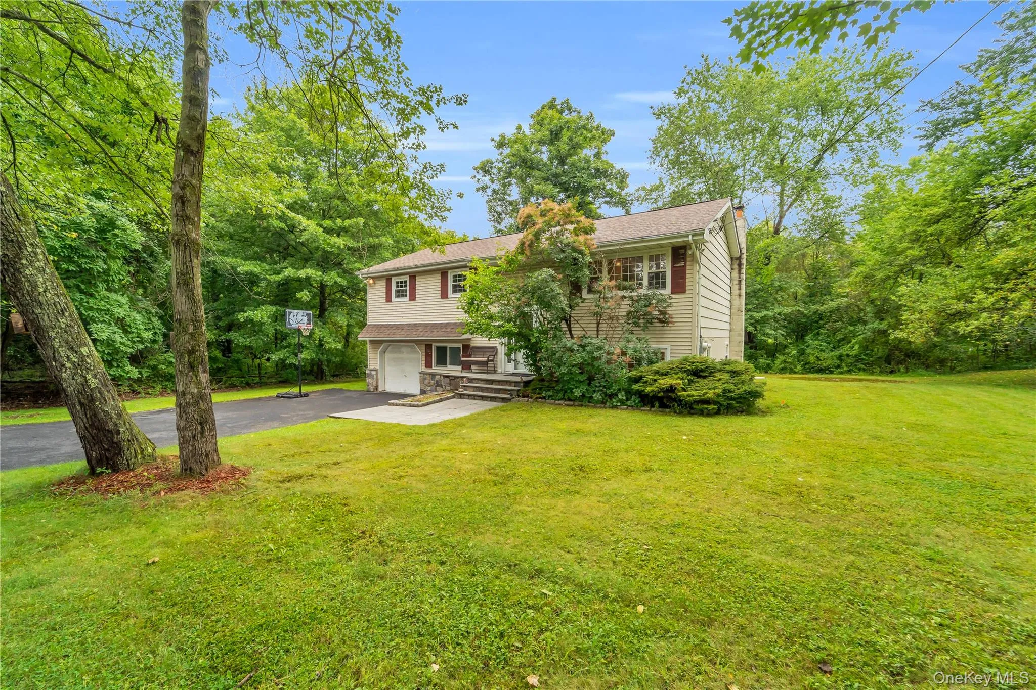 124 Northmore Drive, Yorktown, NY, 4 Bedrooms Bedrooms, 8 Rooms Rooms,2 BathroomsBathrooms,Residential,For Rent,Northmore,0,1037160 124 Northmore Drive, Yorktown, NY, 4 Bedrooms Bedrooms, 8 Rooms Rooms,2 BathroomsBathrooms,Residential,For Rent,Northmore,0,1037160