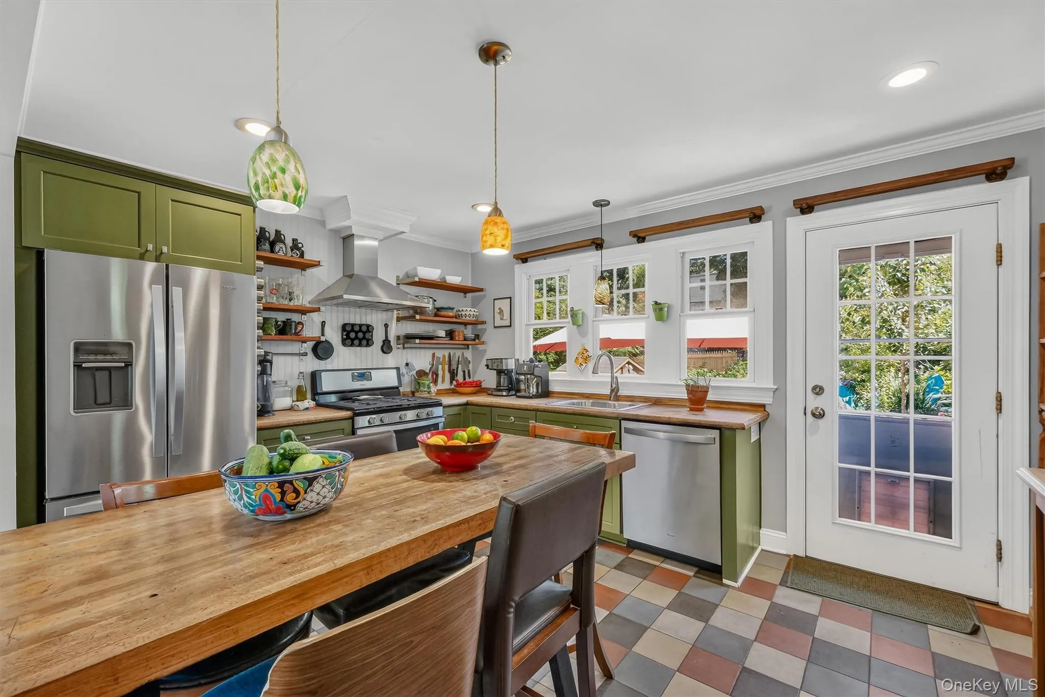 18 Thompson Avenue, Cortlandt, NY, 4 Bedrooms Bedrooms, 6 Rooms Rooms,2 BathroomsBathrooms,Residential,For Rent,Thompson,0,1037162 18 Thompson Avenue, Cortlandt, NY, 4 Bedrooms Bedrooms, 6 Rooms Rooms,2 BathroomsBathrooms,Residential,For Rent,Thompson,0,1037162