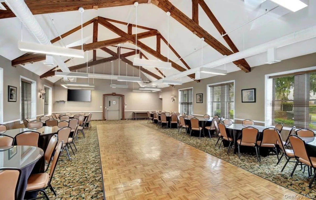 21 Broadlawn Drive, Islip, NY, 2 Bedrooms Bedrooms, 6 Rooms Rooms,1 BathroomBathrooms,Residential,For Rent,Broadlawn,0,1037168 21 Broadlawn Drive, Islip, NY, 2 Bedrooms Bedrooms, 6 Rooms Rooms,1 BathroomBathrooms,Residential,For Rent,Broadlawn,0,1037168