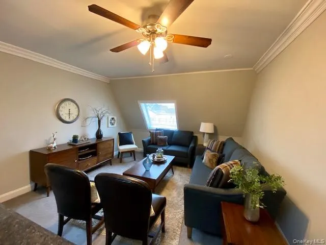 1427 Broadway Avenue, Hempstead, NY, 2 Bedrooms Bedrooms, 4 Rooms Rooms,1 BathroomBathrooms,Residential Lease,For Rent,Broadway,0,1037169 1427 Broadway Avenue, Hempstead, NY, 2 Bedrooms Bedrooms, 4 Rooms Rooms,1 BathroomBathrooms,Residential Lease,For Rent,Broadway,0,1037169