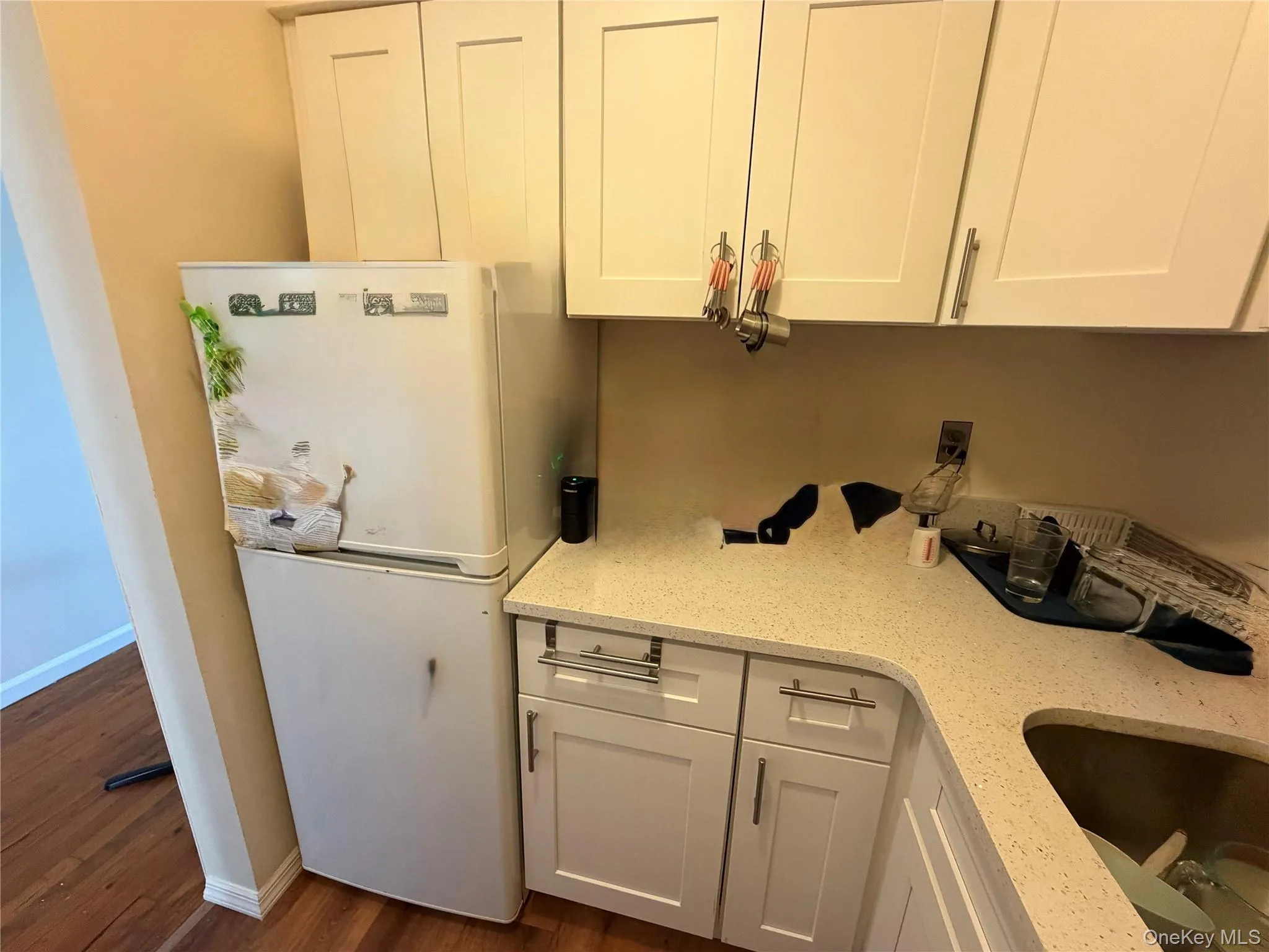 65 Broadway, Long Beach, NY, 2 Rooms Rooms,1 BathroomBathrooms,Residential Lease,For Rent,Broadway,0,1037170 65 Broadway, Long Beach, NY, 2 Rooms Rooms,1 BathroomBathrooms,Residential Lease,For Rent,Broadway,0,1037170