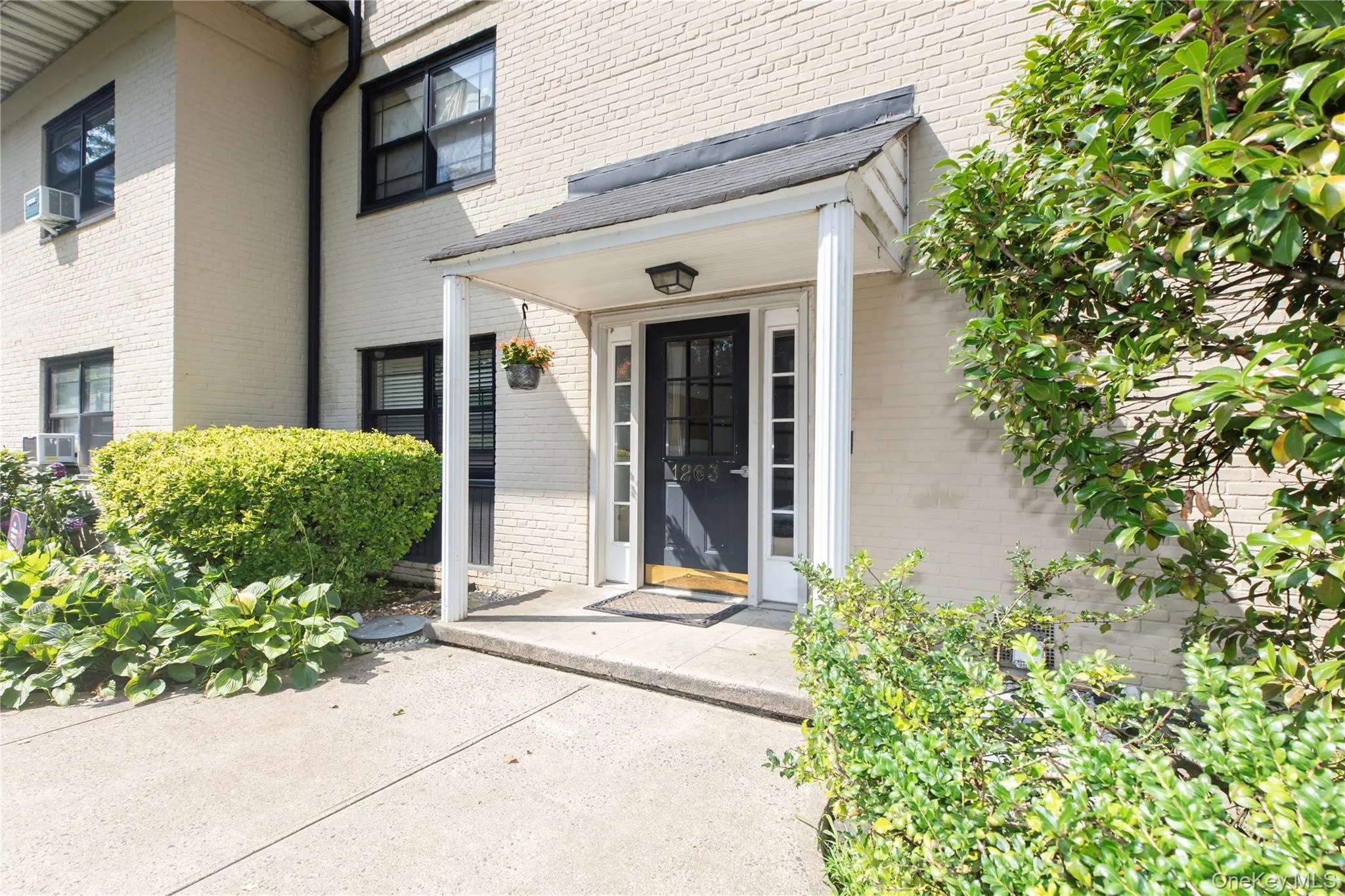 1263 California Road, Eastchester, NY, 2 Bedrooms Bedrooms, 5 Rooms Rooms,1 BathroomBathrooms,Residential,For Rent,California Road,0,1037171 1263 California Road, Eastchester, NY, 2 Bedrooms Bedrooms, 5 Rooms Rooms,1 BathroomBathrooms,Residential,For Rent,California Road,0,1037171