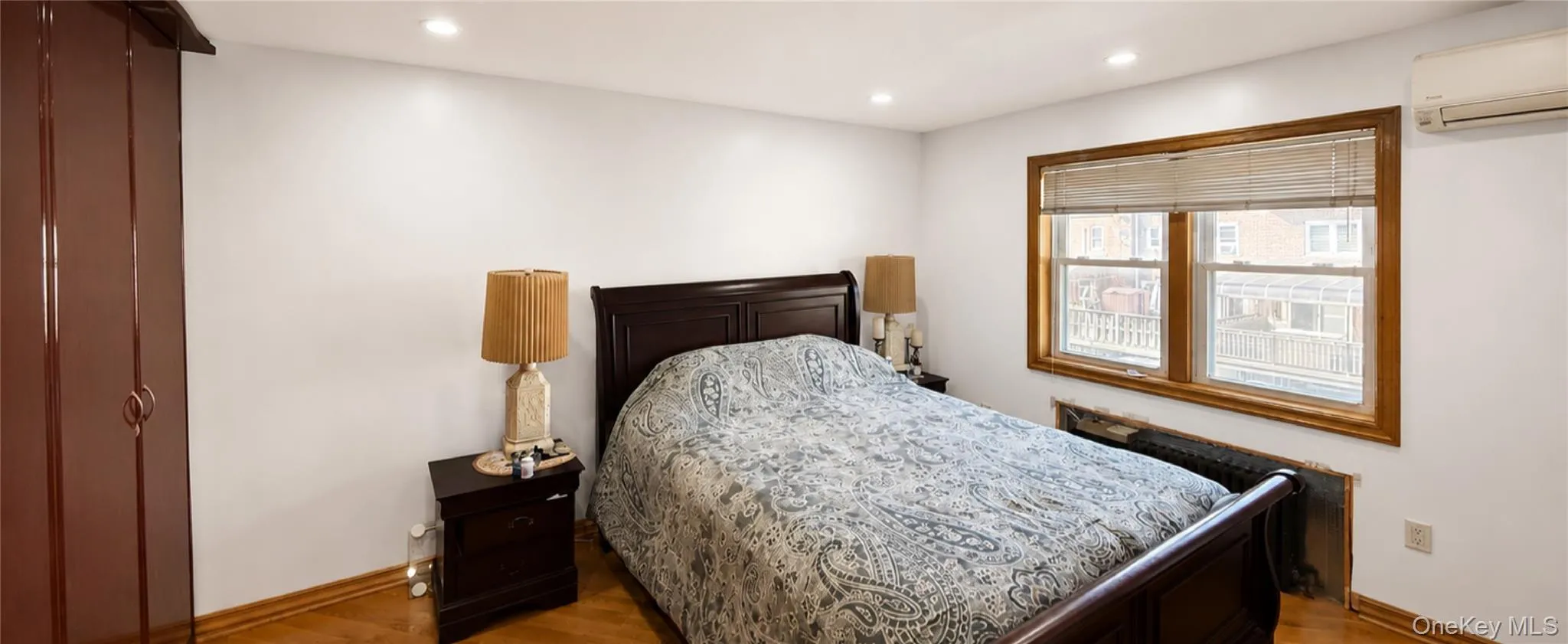 15043 77th Road, New York, NY, 3 Bedrooms Bedrooms, 7 Rooms Rooms,1 BathroomBathrooms,Residential,For Rent,77th,0,1037194 15043 77th Road, New York, NY, 3 Bedrooms Bedrooms, 7 Rooms Rooms,1 BathroomBathrooms,Residential,For Rent,77th,0,1037194