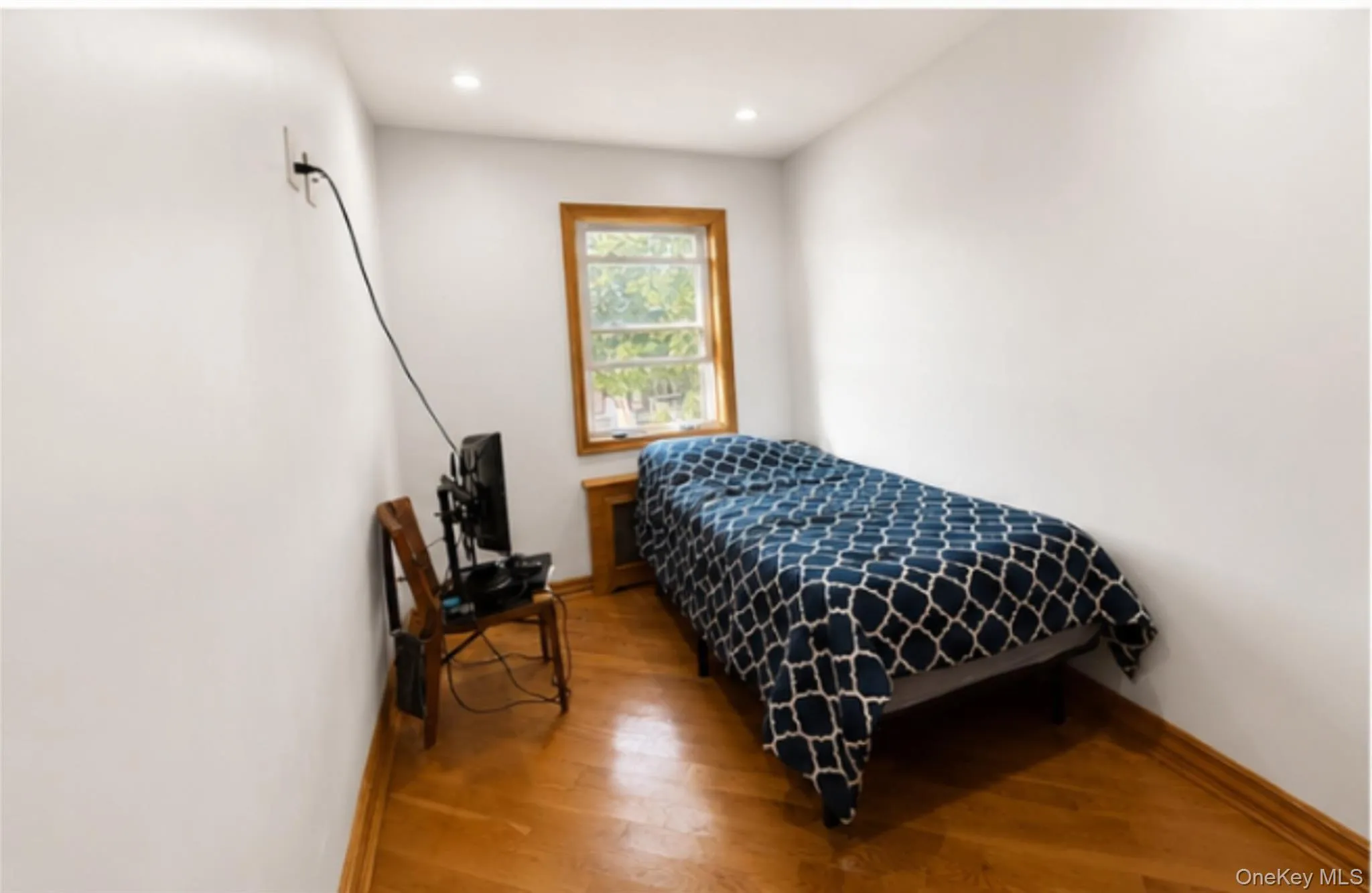 15043 77th Road, New York, NY, 3 Bedrooms Bedrooms, 7 Rooms Rooms,1 BathroomBathrooms,Residential,For Rent,77th,0,1037194 15043 77th Road, New York, NY, 3 Bedrooms Bedrooms, 7 Rooms Rooms,1 BathroomBathrooms,Residential,For Rent,77th,0,1037194