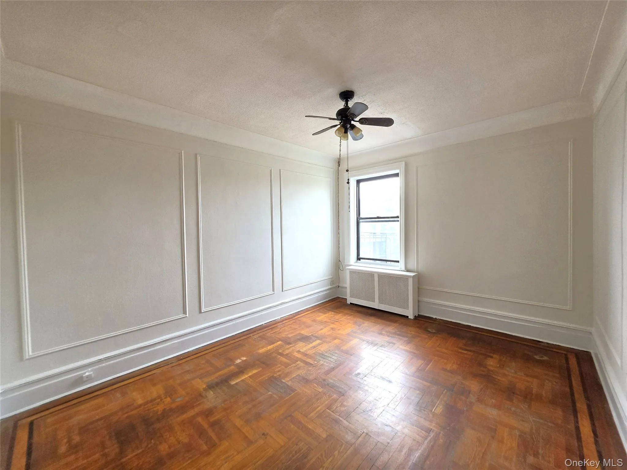 31-14 Crescent Street, New York, NY, 1 Bedroom Bedrooms, 4 Rooms Rooms,1 BathroomBathrooms,Residential,For Rent,Crescent,0,1037196 31-14 Crescent Street, New York, NY, 1 Bedroom Bedrooms, 4 Rooms Rooms,1 BathroomBathrooms,Residential,For Rent,Crescent,0,1037196