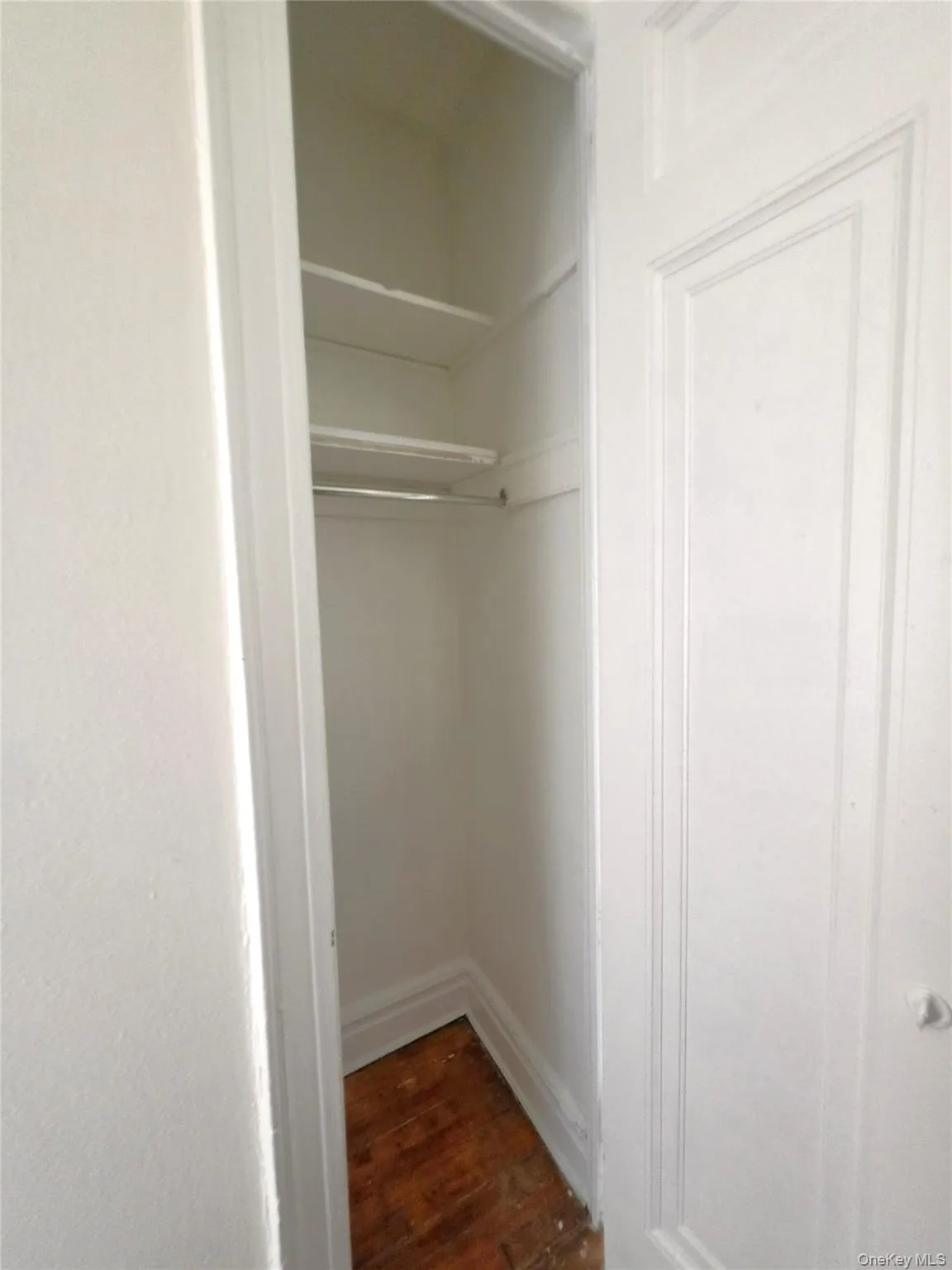 31-14 Crescent Street, New York, NY, 1 Bedroom Bedrooms, 4 Rooms Rooms,1 BathroomBathrooms,Residential,For Rent,Crescent,0,1037196 31-14 Crescent Street, New York, NY, 1 Bedroom Bedrooms, 4 Rooms Rooms,1 BathroomBathrooms,Residential,For Rent,Crescent,0,1037196
