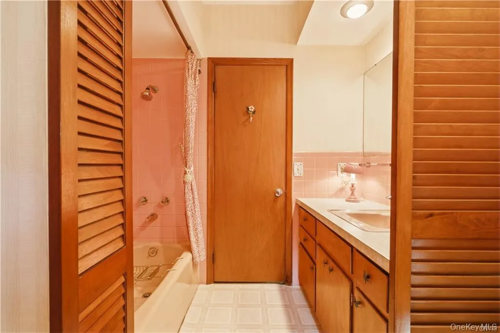 814 German Street, Out Of Area, NY, 4 Bedrooms Bedrooms, 14 Rooms Rooms,3 BathroomsBathrooms,Residential,For Rent,German,0,1037200 814 German Street, Out Of Area, NY, 4 Bedrooms Bedrooms, 14 Rooms Rooms,3 BathroomsBathrooms,Residential,For Rent,German,0,1037200