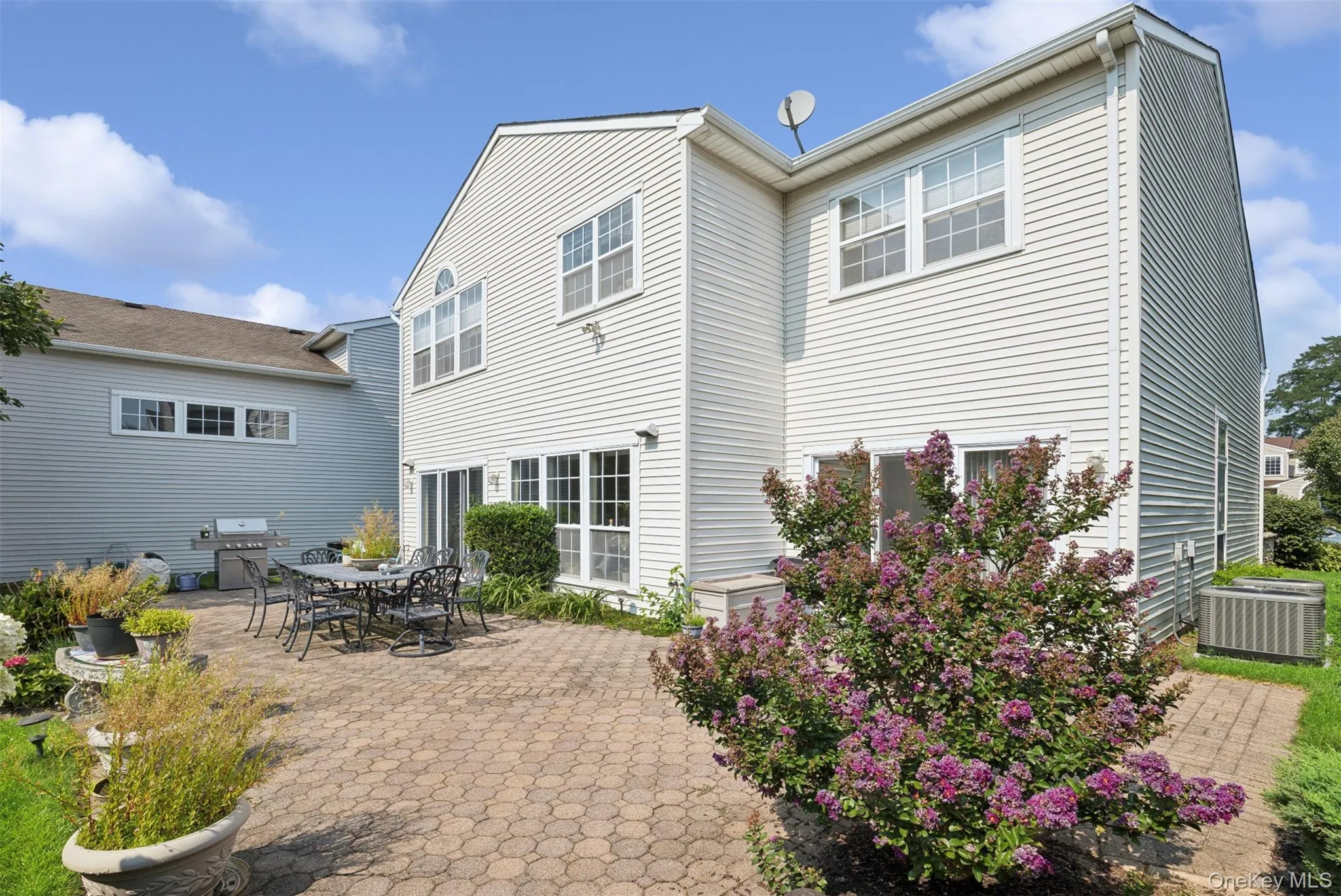 160 Windwatch Drive, Islip, NY, 3 Bedrooms Bedrooms, 8 Rooms Rooms,2 BathroomsBathrooms,Residential,For Rent,Windwatch,0,1037202 160 Windwatch Drive, Islip, NY, 3 Bedrooms Bedrooms, 8 Rooms Rooms,2 BathroomsBathrooms,Residential,For Rent,Windwatch,0,1037202