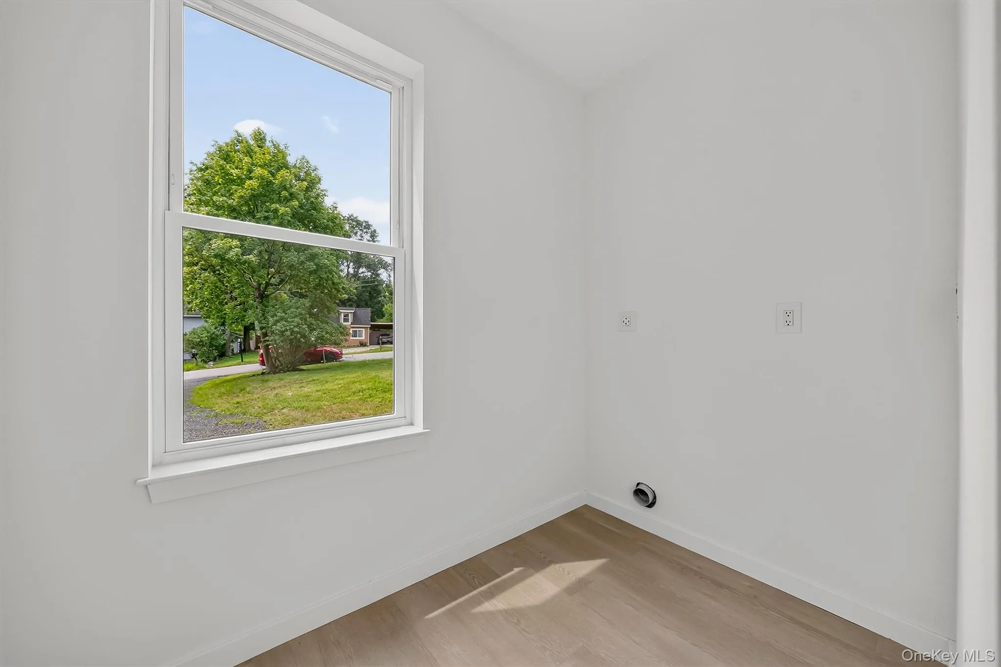 1 Hulse Street, Wallkill, NY, 4 Bedrooms Bedrooms, 7 Rooms Rooms,2 BathroomsBathrooms,Residential,For Rent,Hulse,0,1037204 1 Hulse Street, Wallkill, NY, 4 Bedrooms Bedrooms, 7 Rooms Rooms,2 BathroomsBathrooms,Residential,For Rent,Hulse,0,1037204
