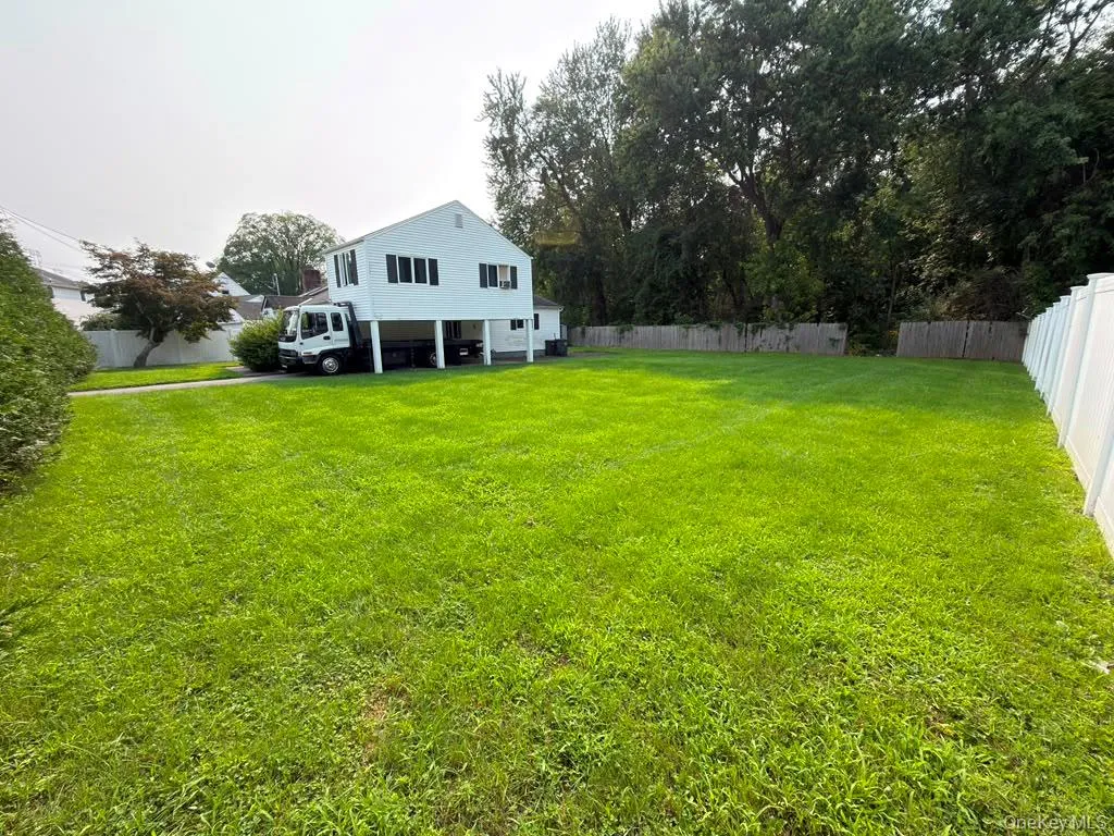 9 Babbitt Court, Greenburgh, NY, 2 Bedrooms Bedrooms, 5 Rooms Rooms,1 BathroomBathrooms,Residential,For Rent,Babbitt,0,1037210 9 Babbitt Court, Greenburgh, NY, 2 Bedrooms Bedrooms, 5 Rooms Rooms,1 BathroomBathrooms,Residential,For Rent,Babbitt,0,1037210