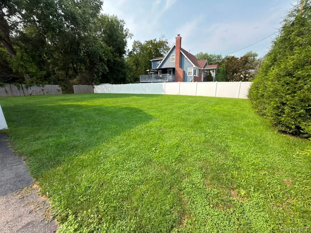 9 Babbitt Court, Greenburgh, NY, 2 Bedrooms Bedrooms, 5 Rooms Rooms,1 BathroomBathrooms,Residential,For Rent,Babbitt,0,1037210 9 Babbitt Court, Greenburgh, NY, 2 Bedrooms Bedrooms, 5 Rooms Rooms,1 BathroomBathrooms,Residential,For Rent,Babbitt,0,1037210