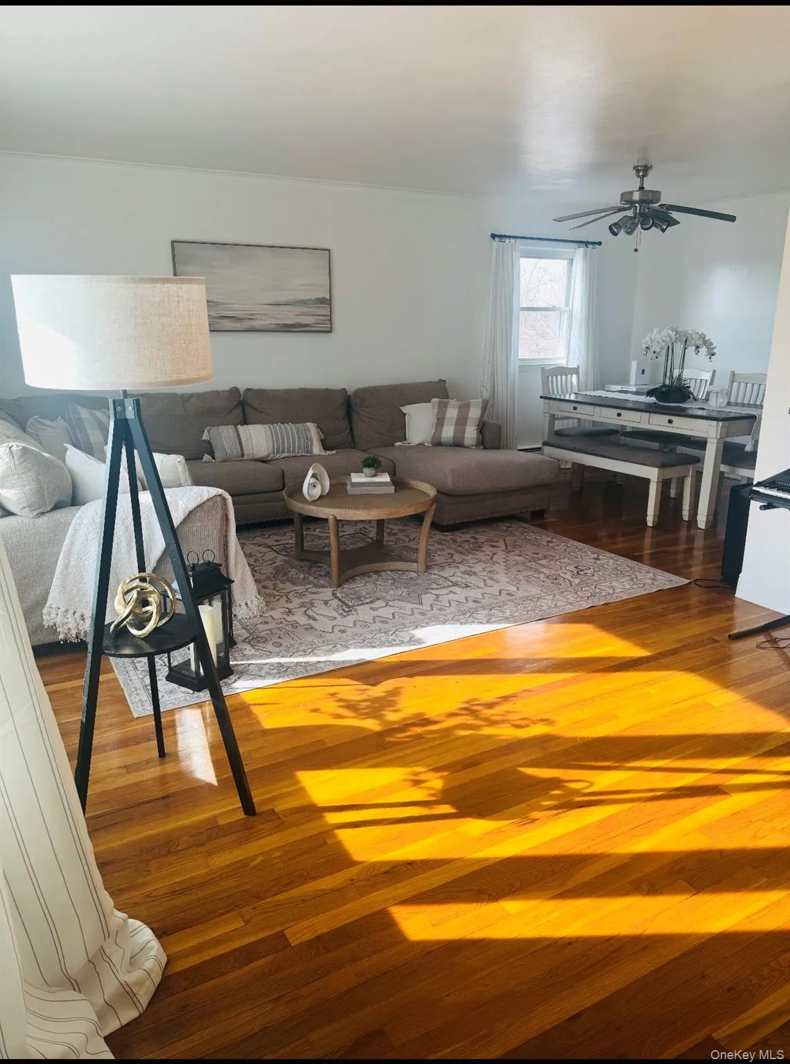 472 Kirkman Avenue, Hempstead, NY, 3 Bedrooms Bedrooms, 5 Rooms Rooms,1 BathroomBathrooms,Residential Lease,For Rent,Kirkman,0,1037215 472 Kirkman Avenue, Hempstead, NY, 3 Bedrooms Bedrooms, 5 Rooms Rooms,1 BathroomBathrooms,Residential Lease,For Rent,Kirkman,0,1037215