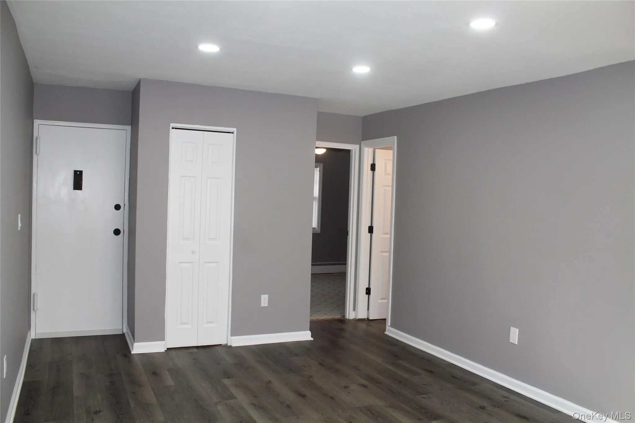 303 Barclay Manor, Newburgh (town), NY, 1 Bedroom Bedrooms, 3 Rooms Rooms,1 BathroomBathrooms,Residential Lease,For Rent,Barclay,0,1037216 303 Barclay Manor, Newburgh (town), NY, 1 Bedroom Bedrooms, 3 Rooms Rooms,1 BathroomBathrooms,Residential Lease,For Rent,Barclay,0,1037216