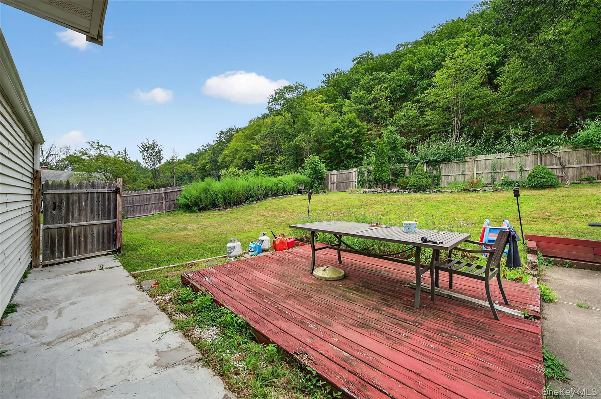 100 Birchwood Drive, Woodbury, NY, 4 Bedrooms Bedrooms, 8 Rooms Rooms,2 BathroomsBathrooms,Residential,For Rent,Birchwood,0,1037218 100 Birchwood Drive, Woodbury, NY, 4 Bedrooms Bedrooms, 8 Rooms Rooms,2 BathroomsBathrooms,Residential,For Rent,Birchwood,0,1037218