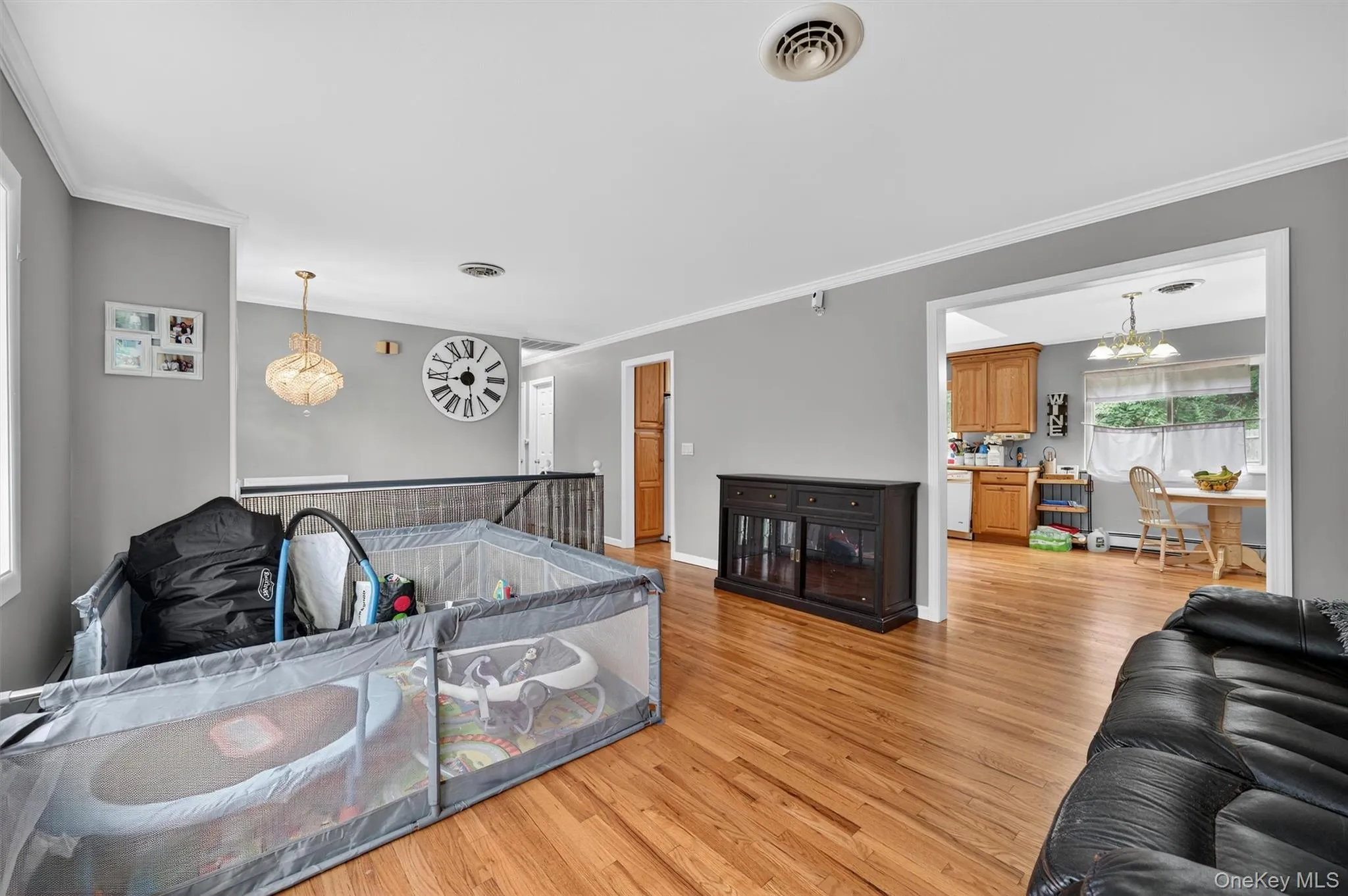 100 Birchwood Drive, Woodbury, NY, 4 Bedrooms Bedrooms, 8 Rooms Rooms,2 BathroomsBathrooms,Residential,For Rent,Birchwood,0,1037218 100 Birchwood Drive, Woodbury, NY, 4 Bedrooms Bedrooms, 8 Rooms Rooms,2 BathroomsBathrooms,Residential,For Rent,Birchwood,0,1037218