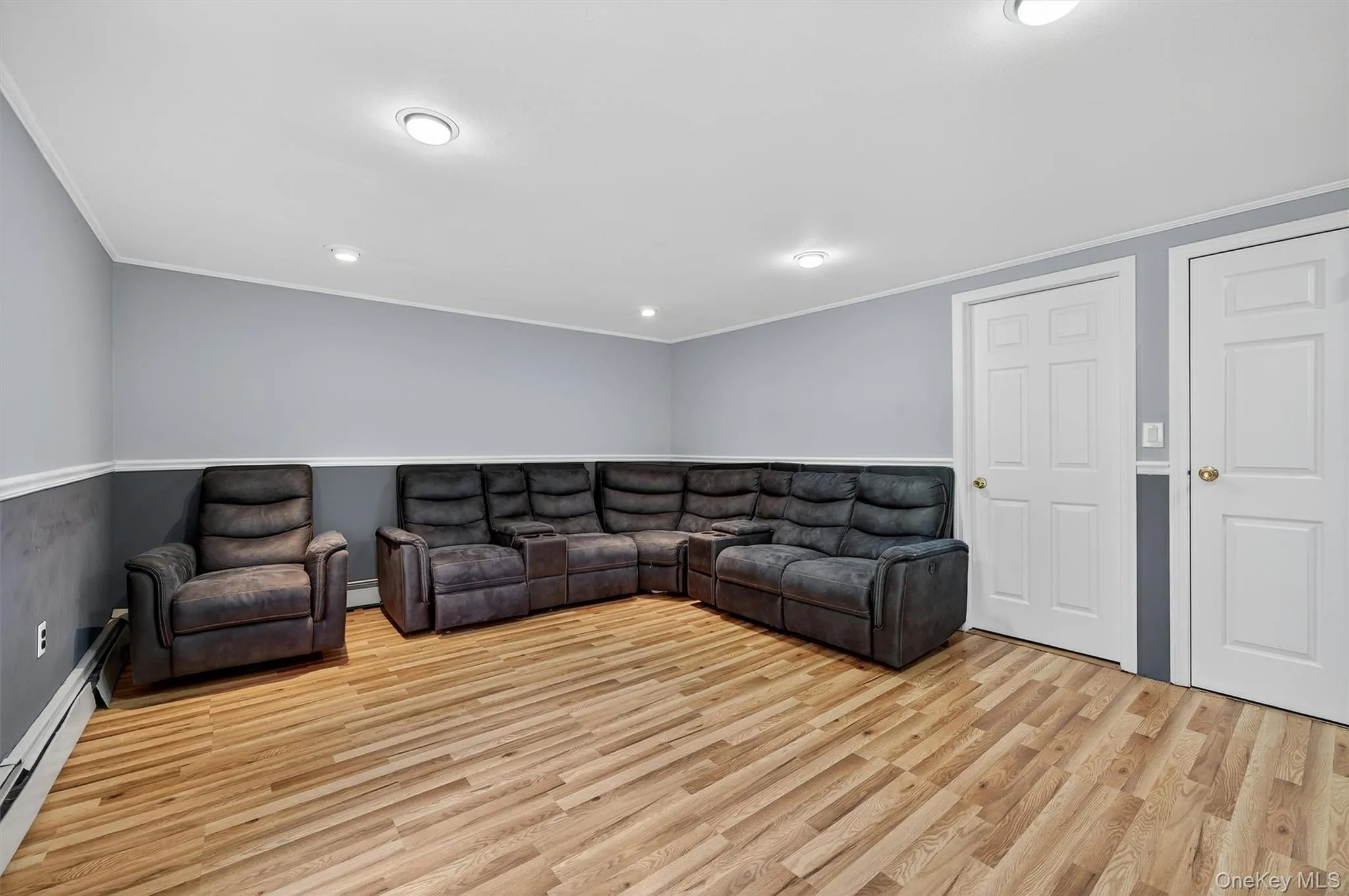 100 Birchwood Drive, Woodbury, NY, 4 Bedrooms Bedrooms, 8 Rooms Rooms,2 BathroomsBathrooms,Residential,For Rent,Birchwood,0,1037218 100 Birchwood Drive, Woodbury, NY, 4 Bedrooms Bedrooms, 8 Rooms Rooms,2 BathroomsBathrooms,Residential,For Rent,Birchwood,0,1037218