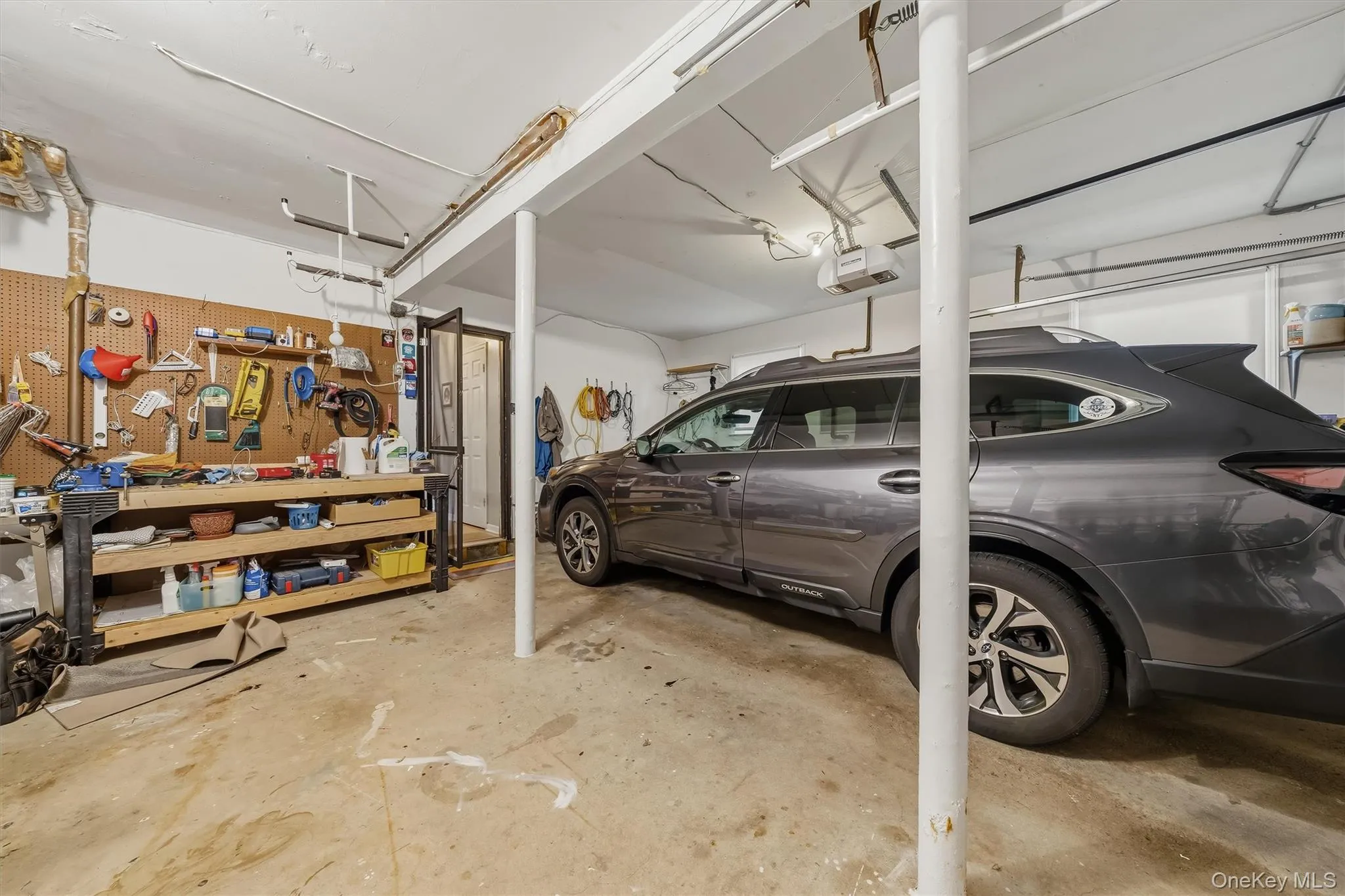 8 Comfort Road, Middletown, NY, 4 Bedrooms Bedrooms, 8 Rooms Rooms,2 BathroomsBathrooms,Residential,For Rent,Comfort,0,1037221 8 Comfort Road, Middletown, NY, 4 Bedrooms Bedrooms, 8 Rooms Rooms,2 BathroomsBathrooms,Residential,For Rent,Comfort,0,1037221