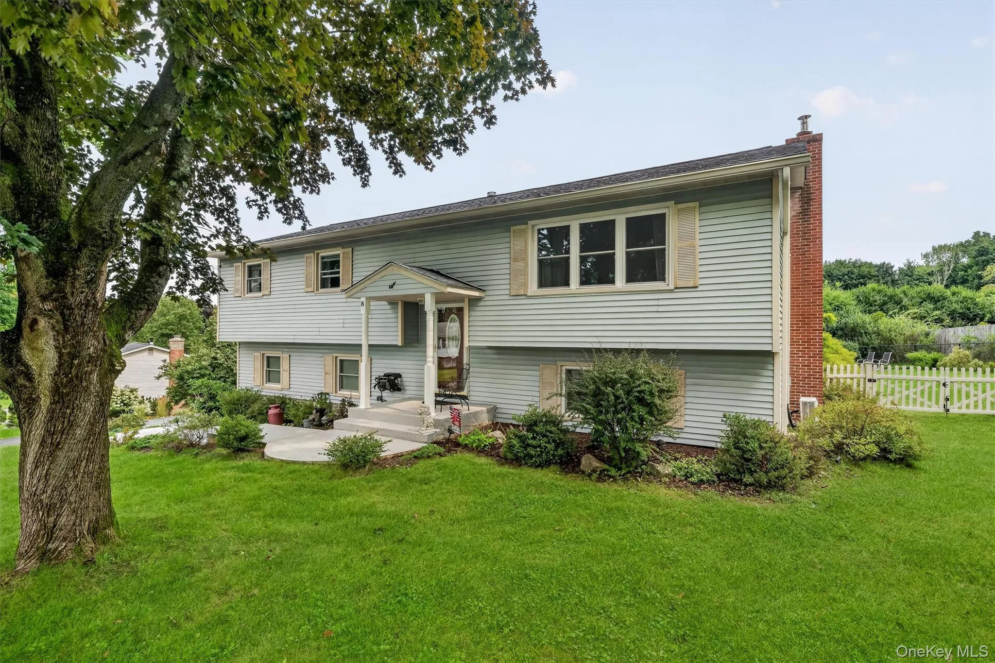 8 Comfort Road, Middletown, NY, 4 Bedrooms Bedrooms, 8 Rooms Rooms,2 BathroomsBathrooms,Residential,For Rent,Comfort,0,1037221 8 Comfort Road, Middletown, NY, 4 Bedrooms Bedrooms, 8 Rooms Rooms,2 BathroomsBathrooms,Residential,For Rent,Comfort,0,1037221