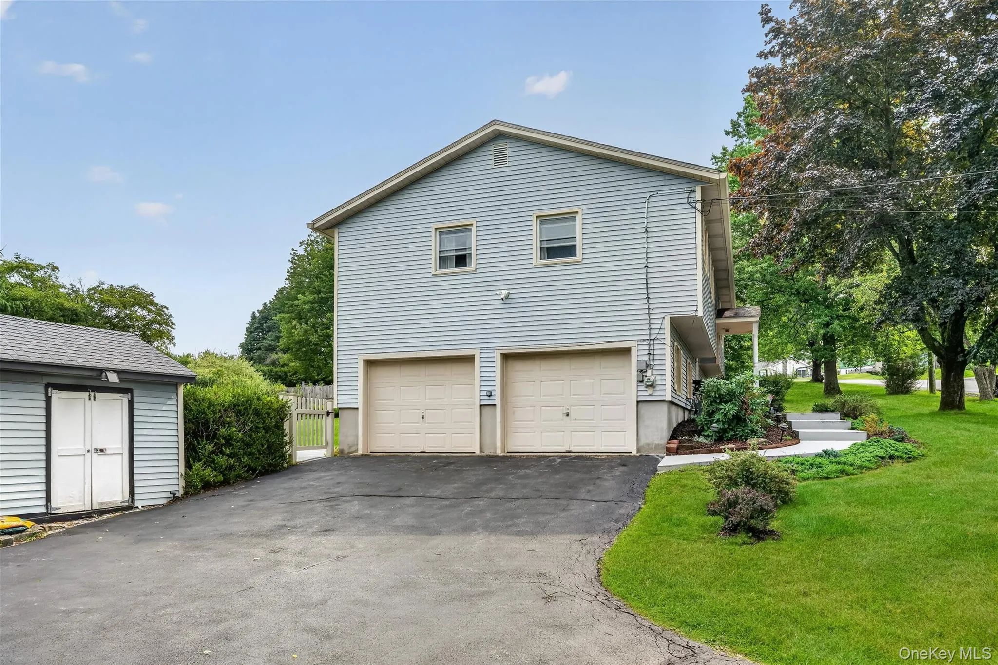 8 Comfort Road, Middletown, NY, 4 Bedrooms Bedrooms, 8 Rooms Rooms,2 BathroomsBathrooms,Residential,For Rent,Comfort,0,1037221 8 Comfort Road, Middletown, NY, 4 Bedrooms Bedrooms, 8 Rooms Rooms,2 BathroomsBathrooms,Residential,For Rent,Comfort,0,1037221