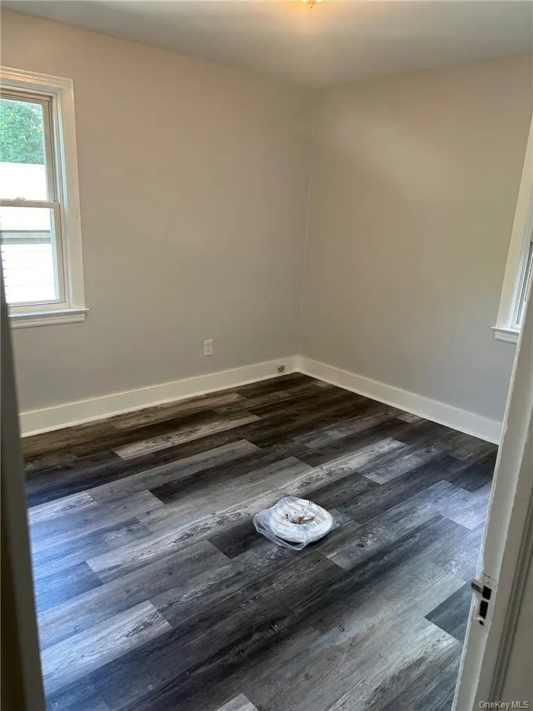 23 Wright Avenue, Hyde Park, NY, 3 Bedrooms Bedrooms, 6 Rooms Rooms,1 BathroomBathrooms,Residential Lease,For Rent,Wright,0,1037223 23 Wright Avenue, Hyde Park, NY, 3 Bedrooms Bedrooms, 6 Rooms Rooms,1 BathroomBathrooms,Residential Lease,For Rent,Wright,0,1037223