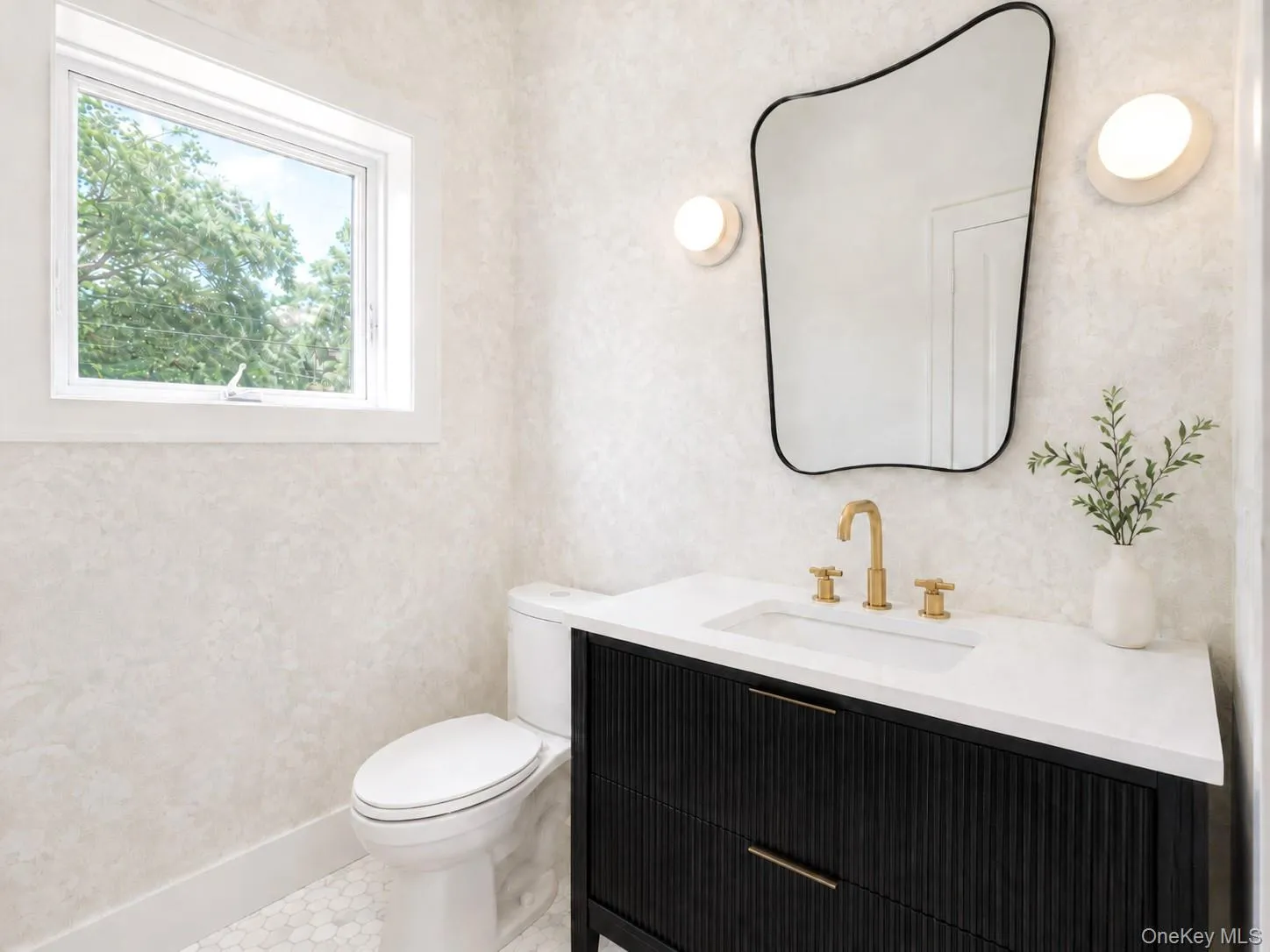 3635 Bunker Avenue, Hempstead, NY, 5 Bedrooms Bedrooms, 13 Rooms Rooms,5 BathroomsBathrooms,Residential,For Rent,Bunker,0,1037225 3635 Bunker Avenue, Hempstead, NY, 5 Bedrooms Bedrooms, 13 Rooms Rooms,5 BathroomsBathrooms,Residential,For Rent,Bunker,0,1037225
