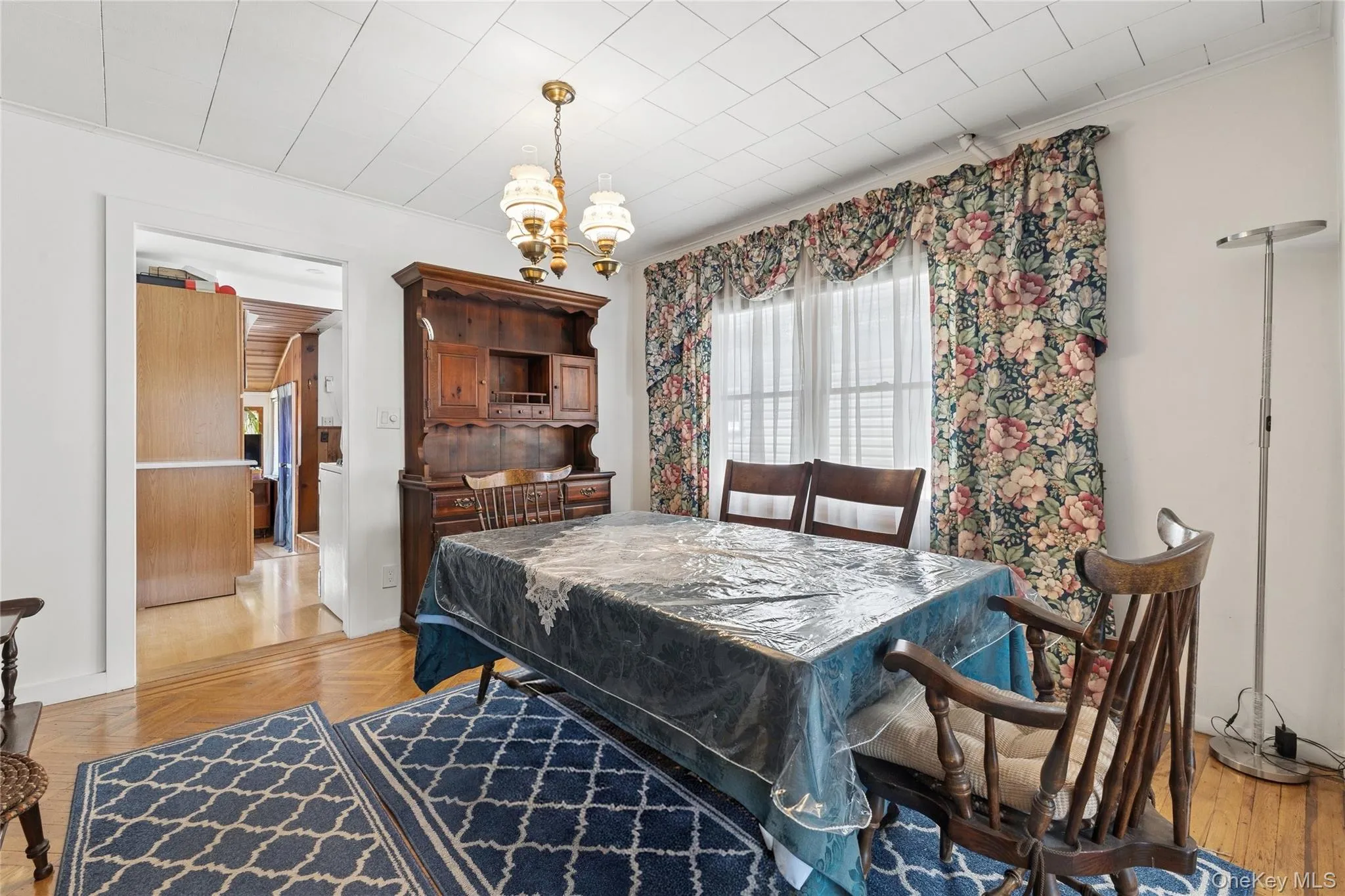 3236 Jordan Street, New York, NY, 3 Bedrooms Bedrooms, 7 Rooms Rooms,2 BathroomsBathrooms,Residential,For Rent,Jordan,0,1037228 3236 Jordan Street, New York, NY, 3 Bedrooms Bedrooms, 7 Rooms Rooms,2 BathroomsBathrooms,Residential,For Rent,Jordan,0,1037228