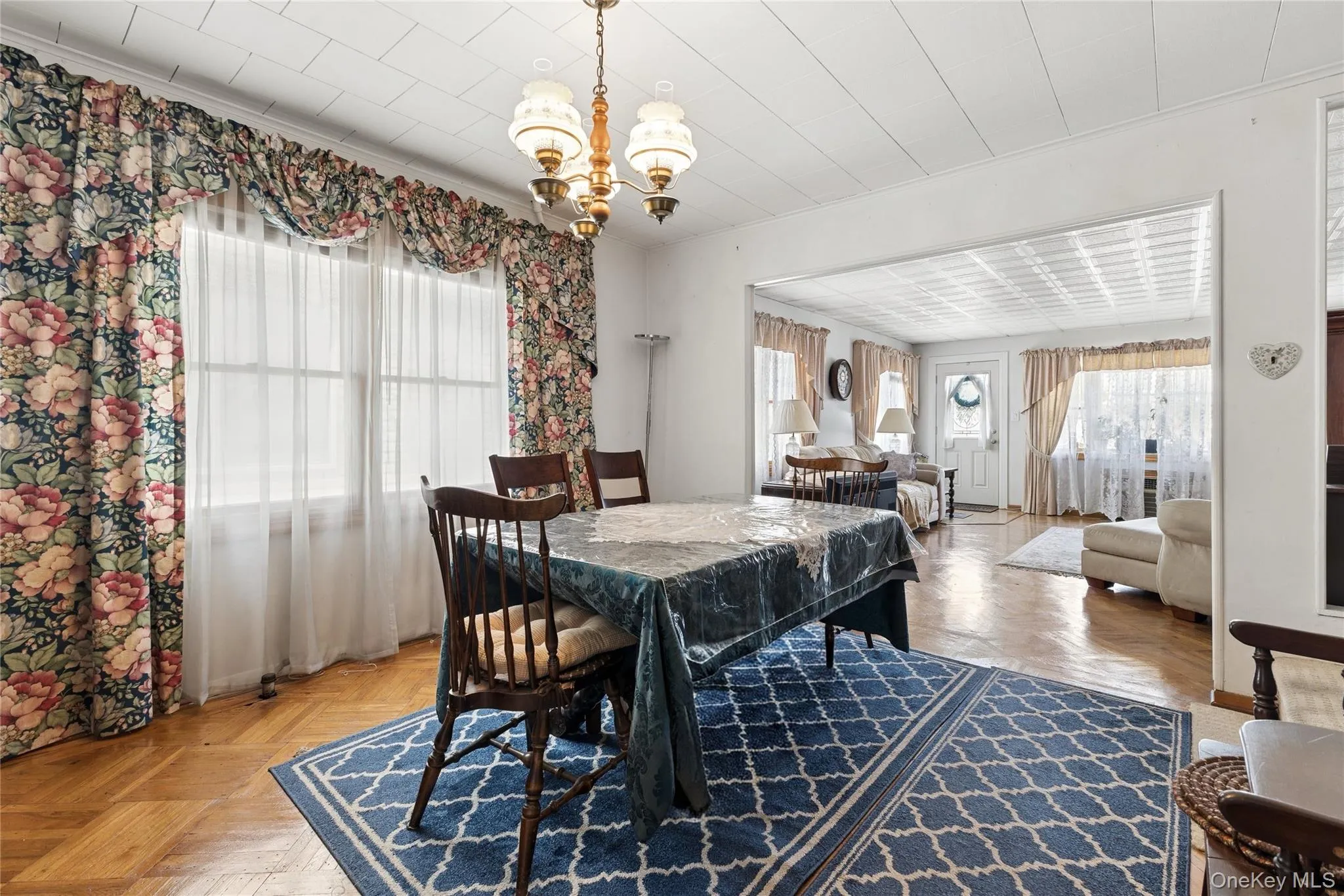 3236 Jordan Street, New York, NY, 3 Bedrooms Bedrooms, 7 Rooms Rooms,2 BathroomsBathrooms,Residential,For Rent,Jordan,0,1037228 3236 Jordan Street, New York, NY, 3 Bedrooms Bedrooms, 7 Rooms Rooms,2 BathroomsBathrooms,Residential,For Rent,Jordan,0,1037228