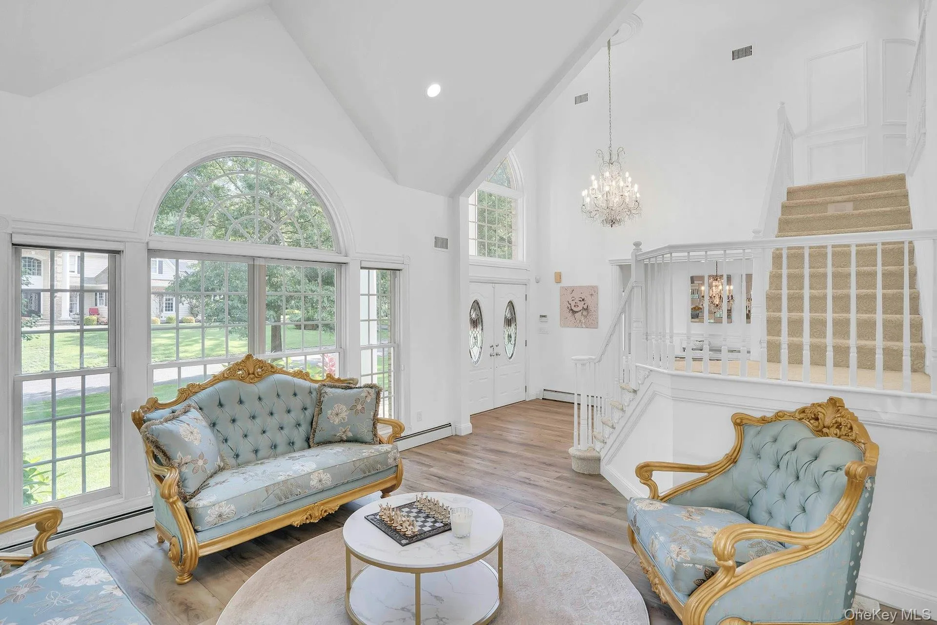Soaring Ceilings and Gorgeous Windows. Soaring Ceilings and Gorgeous Windows.
