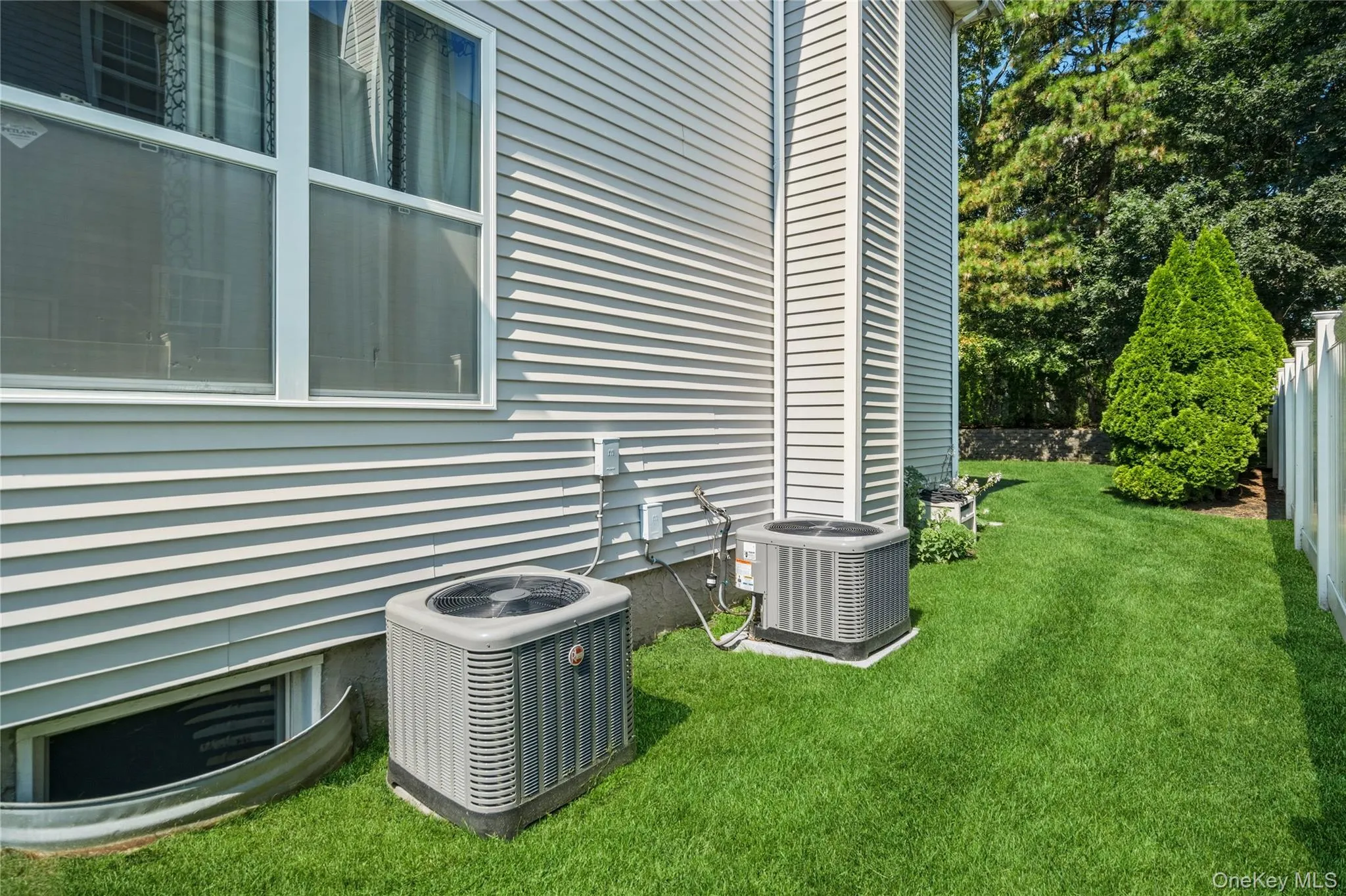 48 Peachtree Court, Brookhaven, NY, 4 Bedrooms Bedrooms, 12 Rooms Rooms,2 BathroomsBathrooms,Residential,For Rent,Peachtree,0,1037232 48 Peachtree Court, Brookhaven, NY, 4 Bedrooms Bedrooms, 12 Rooms Rooms,2 BathroomsBathrooms,Residential,For Rent,Peachtree,0,1037232