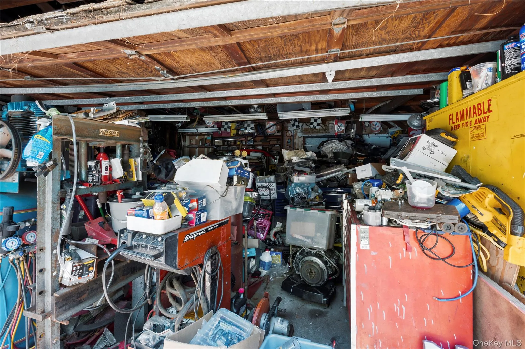 3 Gaton Lane, Brookhaven, NY, 3 Bedrooms Bedrooms, 5 Rooms Rooms,2 BathroomsBathrooms,Residential,For Rent,Gaton,0,1037234 3 Gaton Lane, Brookhaven, NY, 3 Bedrooms Bedrooms, 5 Rooms Rooms,2 BathroomsBathrooms,Residential,For Rent,Gaton,0,1037234