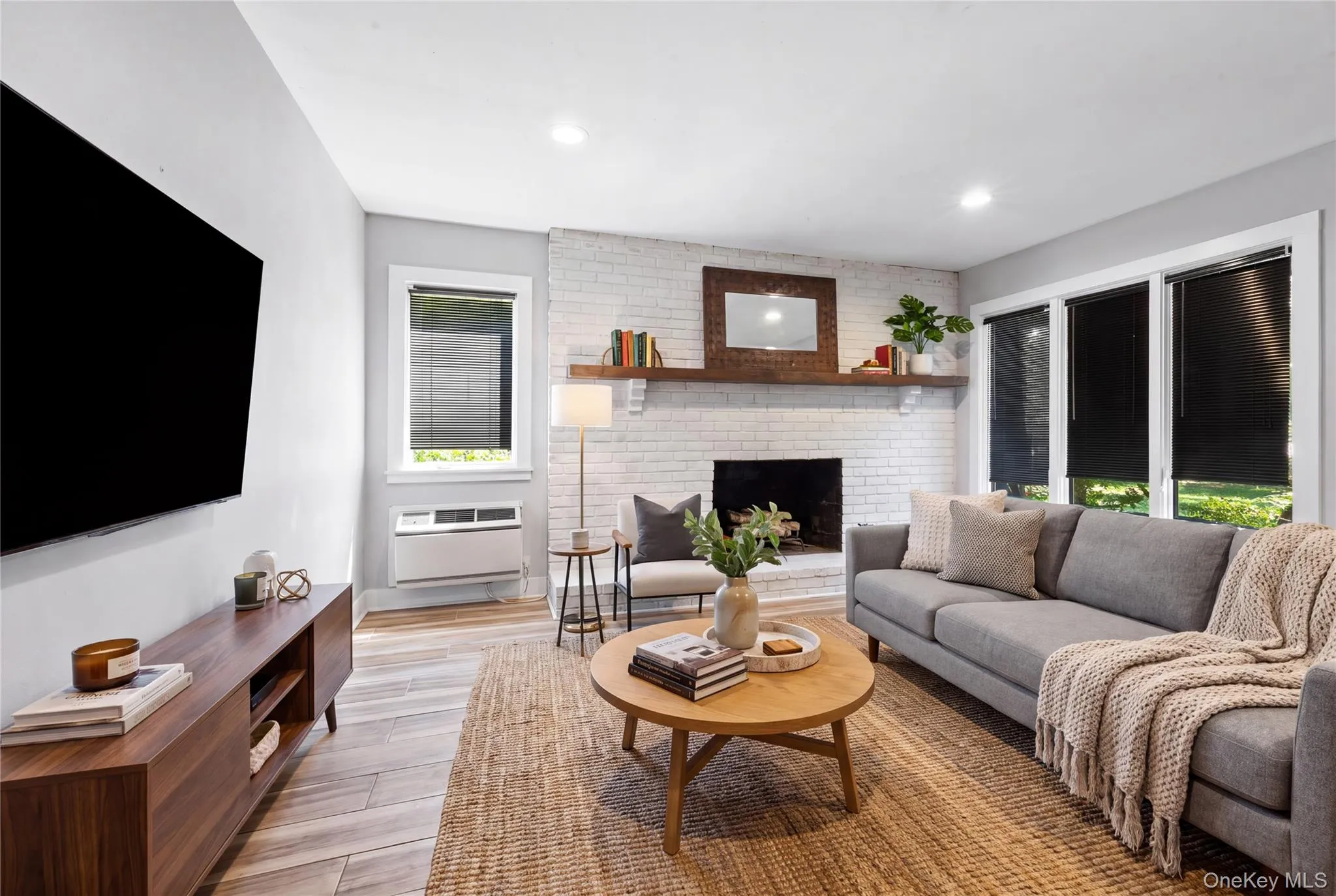 3 Gaton Lane, Brookhaven, NY, 3 Bedrooms Bedrooms, 5 Rooms Rooms,2 BathroomsBathrooms,Residential,For Rent,Gaton,0,1037234 3 Gaton Lane, Brookhaven, NY, 3 Bedrooms Bedrooms, 5 Rooms Rooms,2 BathroomsBathrooms,Residential,For Rent,Gaton,0,1037234
