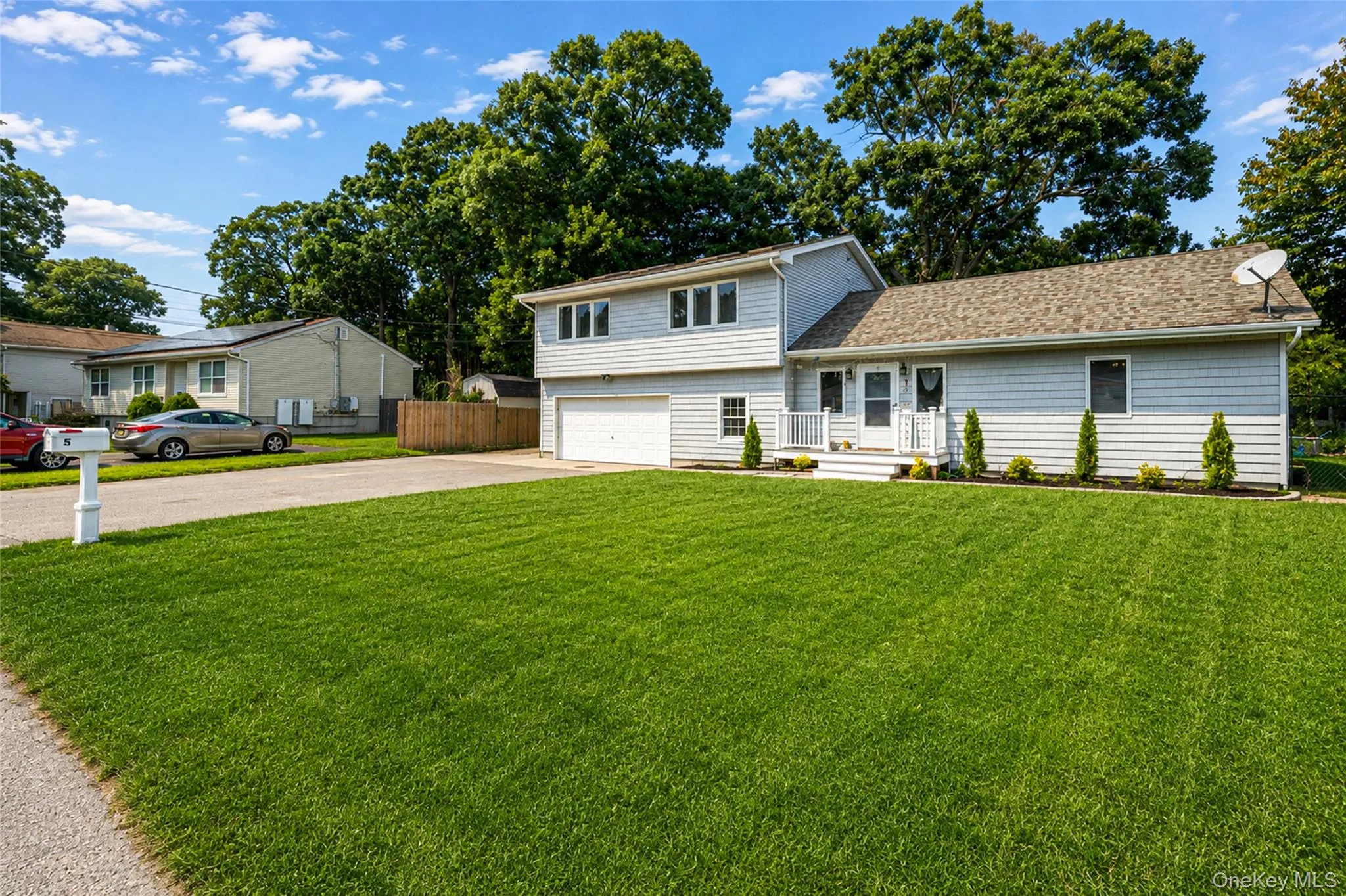 5 Sinclair Street, Brookhaven, NY, 4 Bedrooms Bedrooms, 10 Rooms Rooms,2 BathroomsBathrooms,Residential,For Rent,Sinclair,0,1037238 5 Sinclair Street, Brookhaven, NY, 4 Bedrooms Bedrooms, 10 Rooms Rooms,2 BathroomsBathrooms,Residential,For Rent,Sinclair,0,1037238