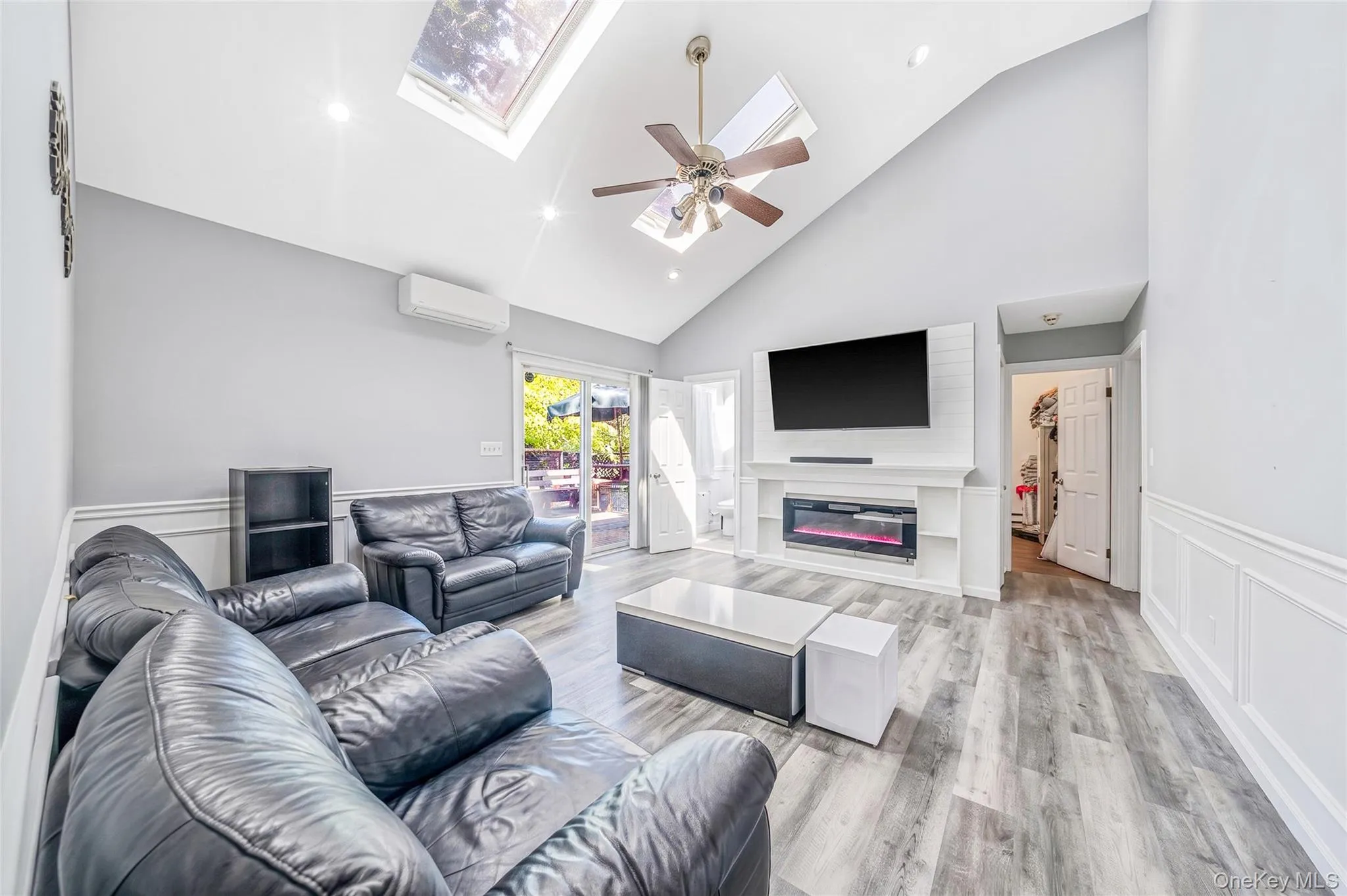 5 Sinclair Street, Brookhaven, NY, 4 Bedrooms Bedrooms, 10 Rooms Rooms,2 BathroomsBathrooms,Residential,For Rent,Sinclair,0,1037238 5 Sinclair Street, Brookhaven, NY, 4 Bedrooms Bedrooms, 10 Rooms Rooms,2 BathroomsBathrooms,Residential,For Rent,Sinclair,0,1037238