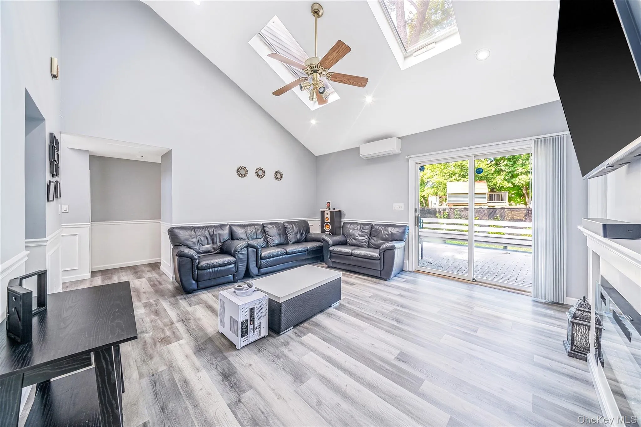 5 Sinclair Street, Brookhaven, NY, 4 Bedrooms Bedrooms, 10 Rooms Rooms,2 BathroomsBathrooms,Residential,For Rent,Sinclair,0,1037238 5 Sinclair Street, Brookhaven, NY, 4 Bedrooms Bedrooms, 10 Rooms Rooms,2 BathroomsBathrooms,Residential,For Rent,Sinclair,0,1037238