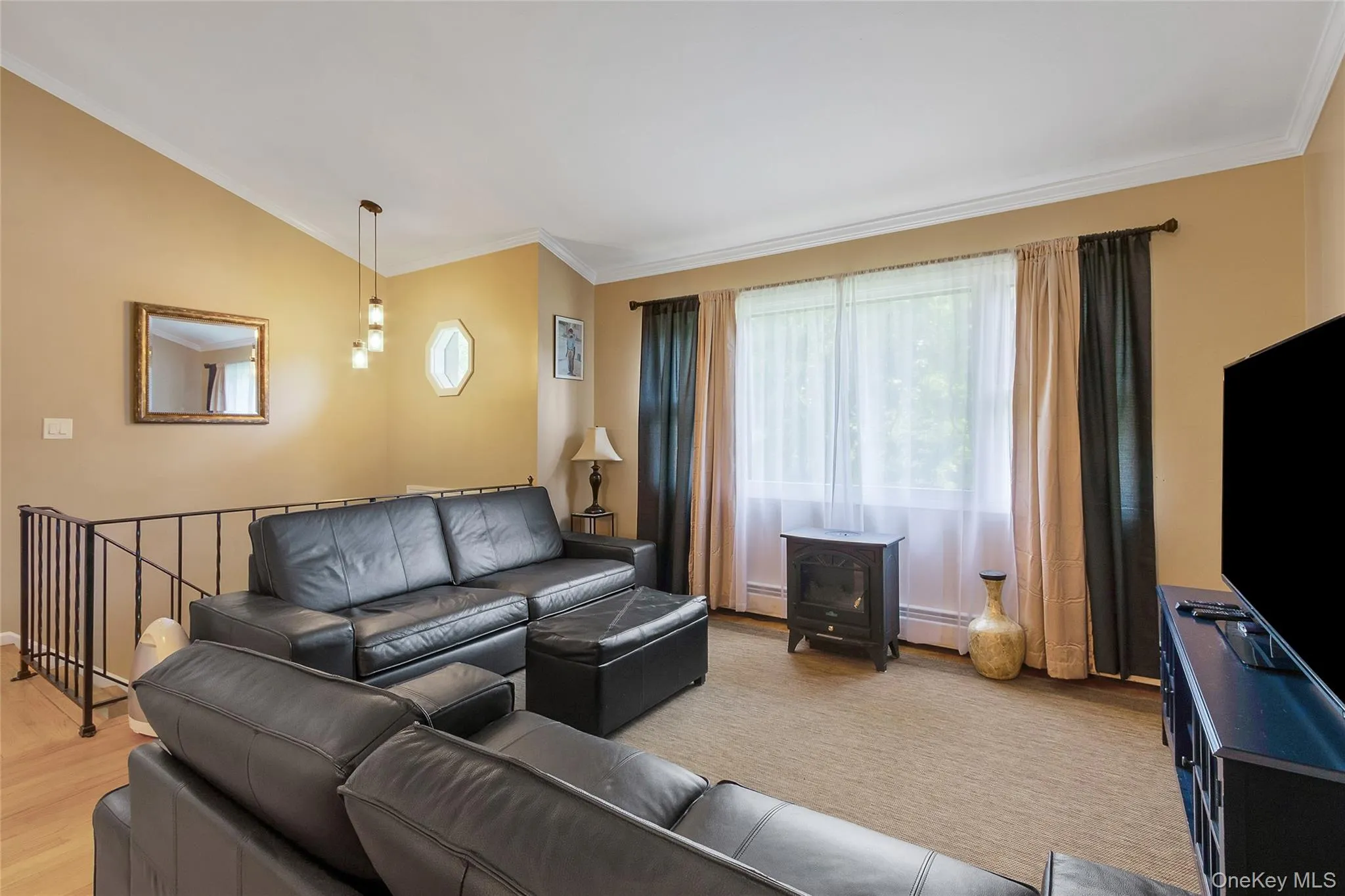 74 Heaton Road, Monroe, NY, 3 Bedrooms Bedrooms, 7 Rooms Rooms,2 BathroomsBathrooms,Residential,For Rent,Heaton,0,1037241 74 Heaton Road, Monroe, NY, 3 Bedrooms Bedrooms, 7 Rooms Rooms,2 BathroomsBathrooms,Residential,For Rent,Heaton,0,1037241
