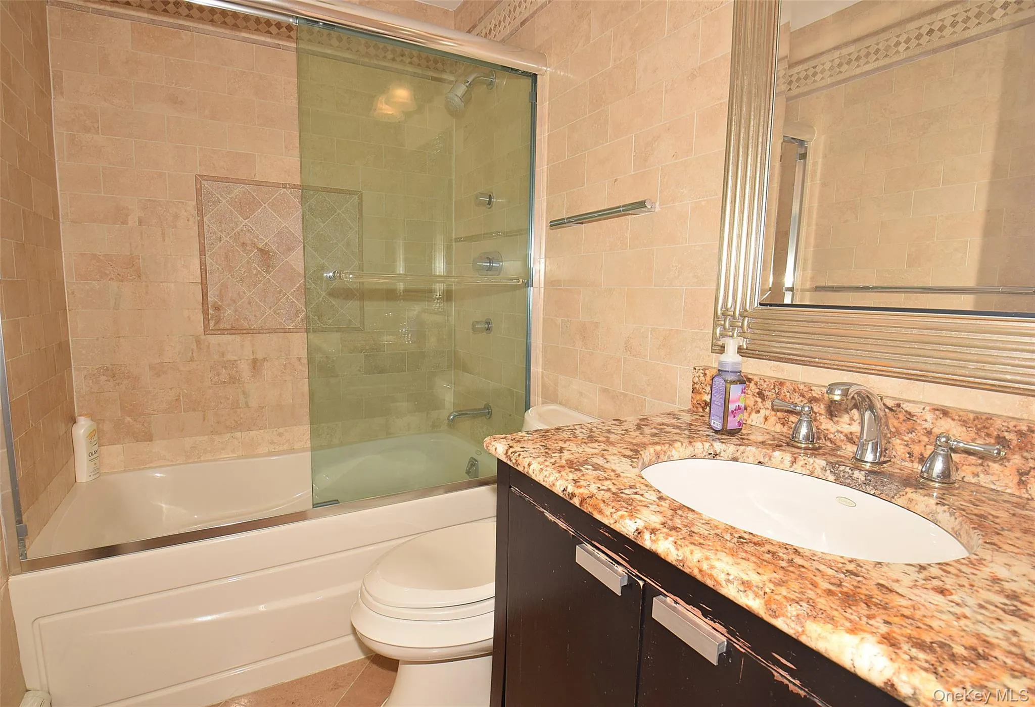 13-19 Michael Court, New York, NY, 3 Bedrooms Bedrooms, 6 Rooms Rooms,2 BathroomsBathrooms,Residential,For Rent,Michael,0,1037242 13-19 Michael Court, New York, NY, 3 Bedrooms Bedrooms, 6 Rooms Rooms,2 BathroomsBathrooms,Residential,For Rent,Michael,0,1037242