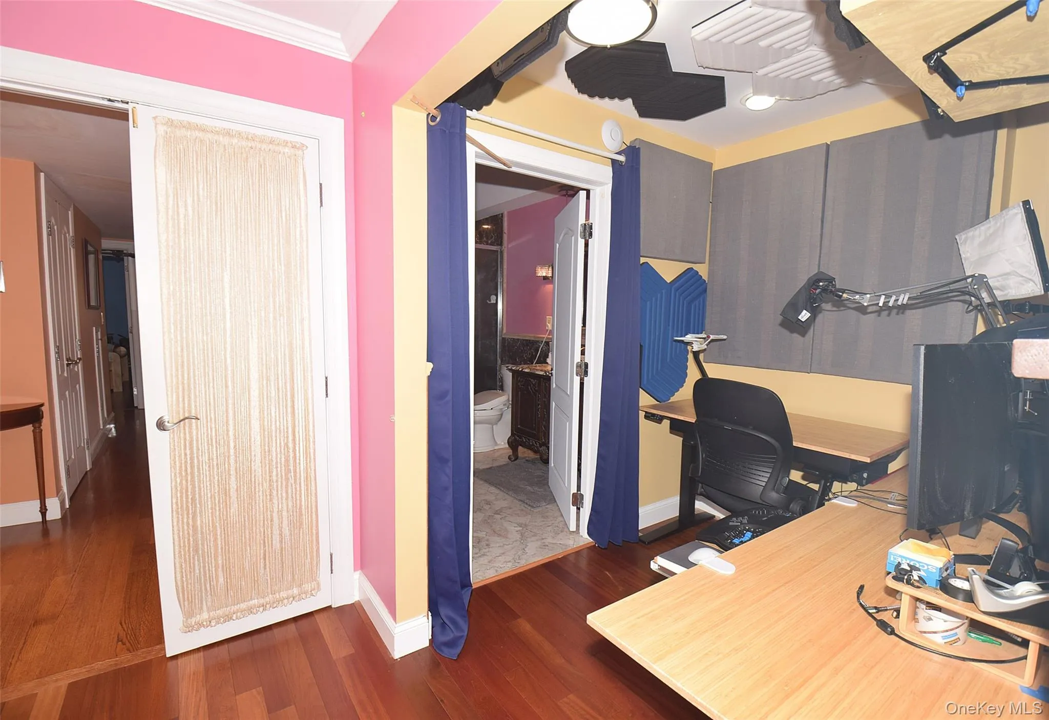13-19 Michael Court, New York, NY, 3 Bedrooms Bedrooms, 6 Rooms Rooms,2 BathroomsBathrooms,Residential,For Rent,Michael,0,1037242 13-19 Michael Court, New York, NY, 3 Bedrooms Bedrooms, 6 Rooms Rooms,2 BathroomsBathrooms,Residential,For Rent,Michael,0,1037242