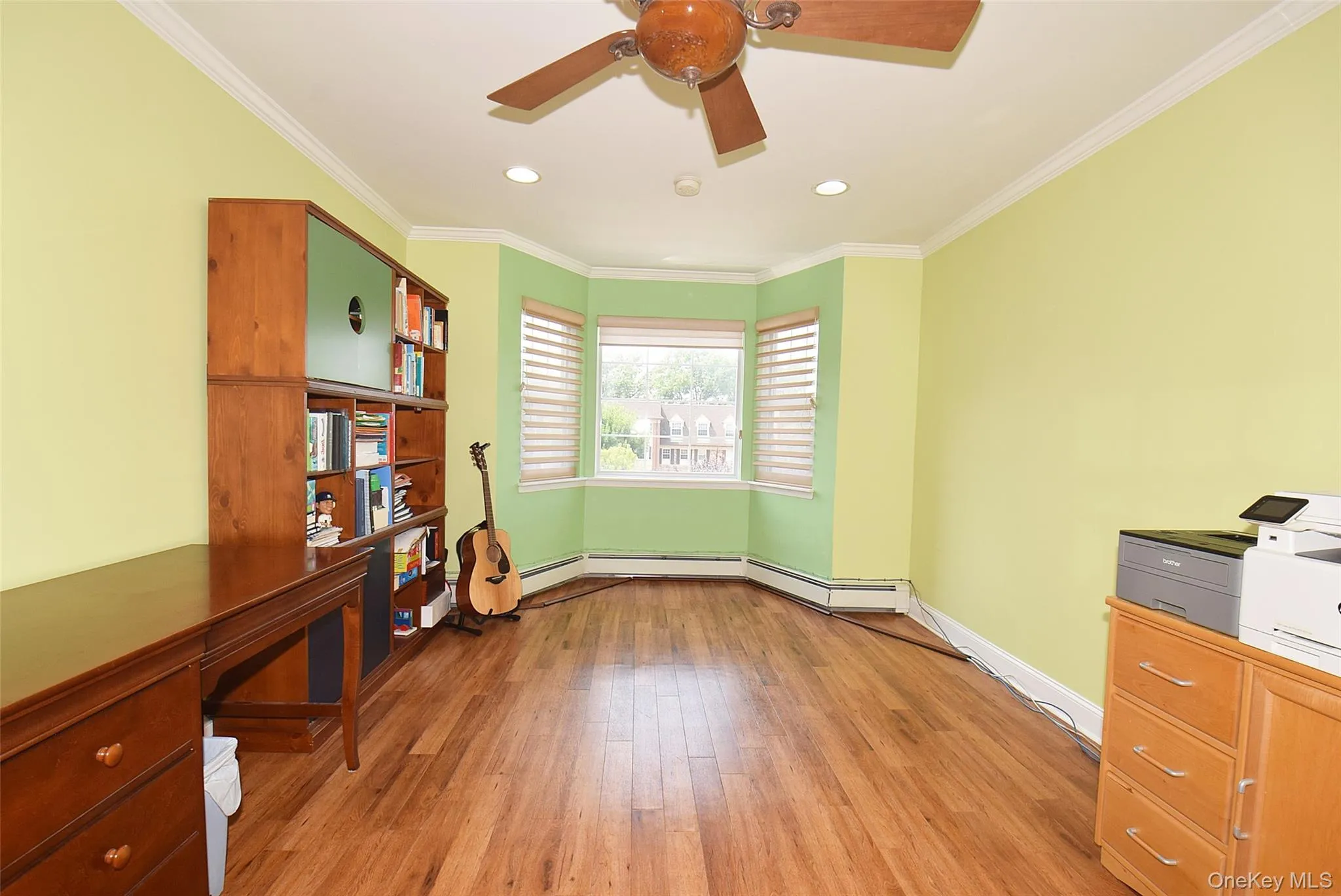 2 BEDROOM 2 BEDROOM