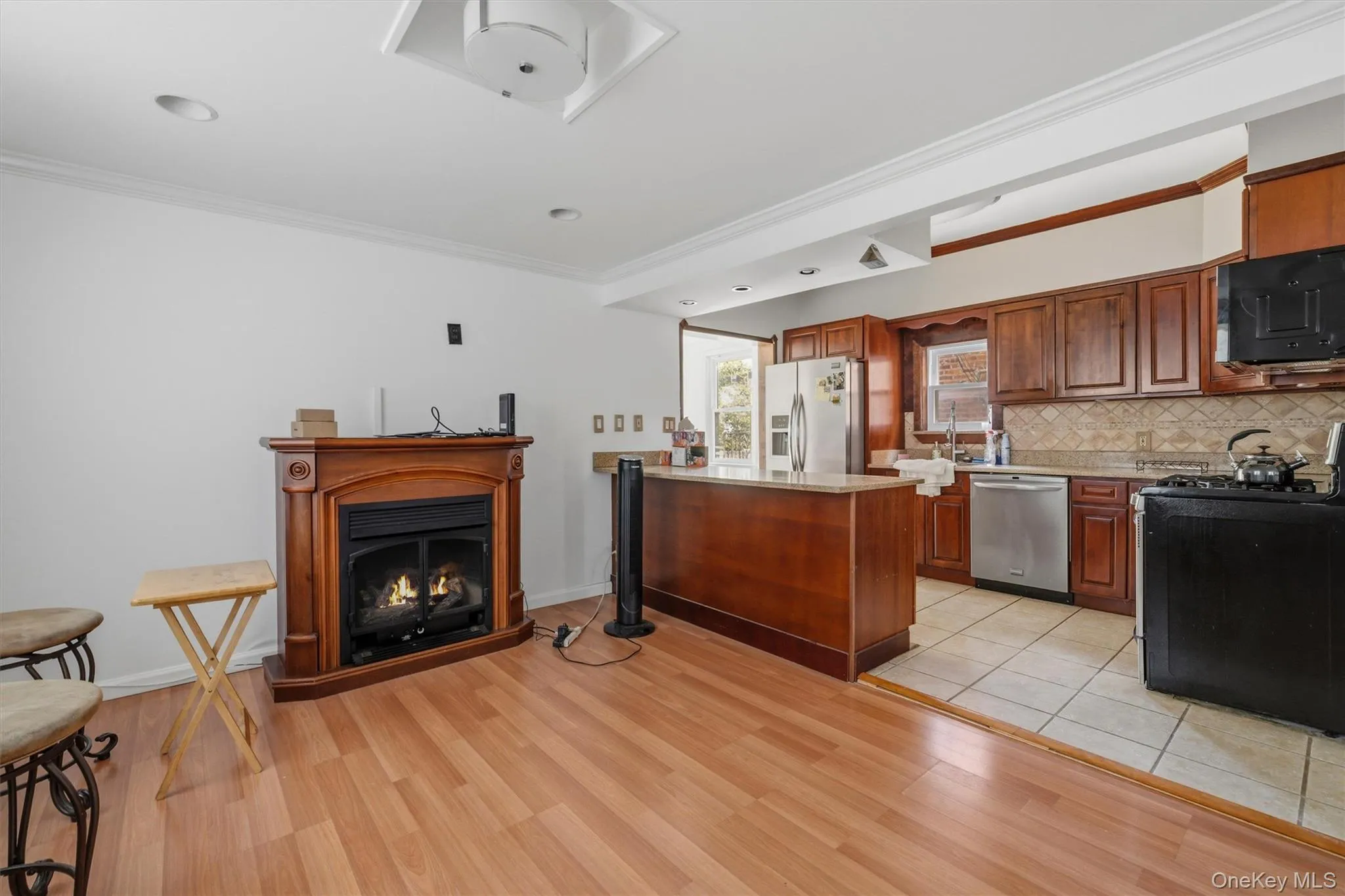 2400 Morgan Avenue, New York, NY, 3 Bedrooms Bedrooms, 7 Rooms Rooms,3 BathroomsBathrooms,Residential,For Rent,Morgan,0,1037243 2400 Morgan Avenue, New York, NY, 3 Bedrooms Bedrooms, 7 Rooms Rooms,3 BathroomsBathrooms,Residential,For Rent,Morgan,0,1037243