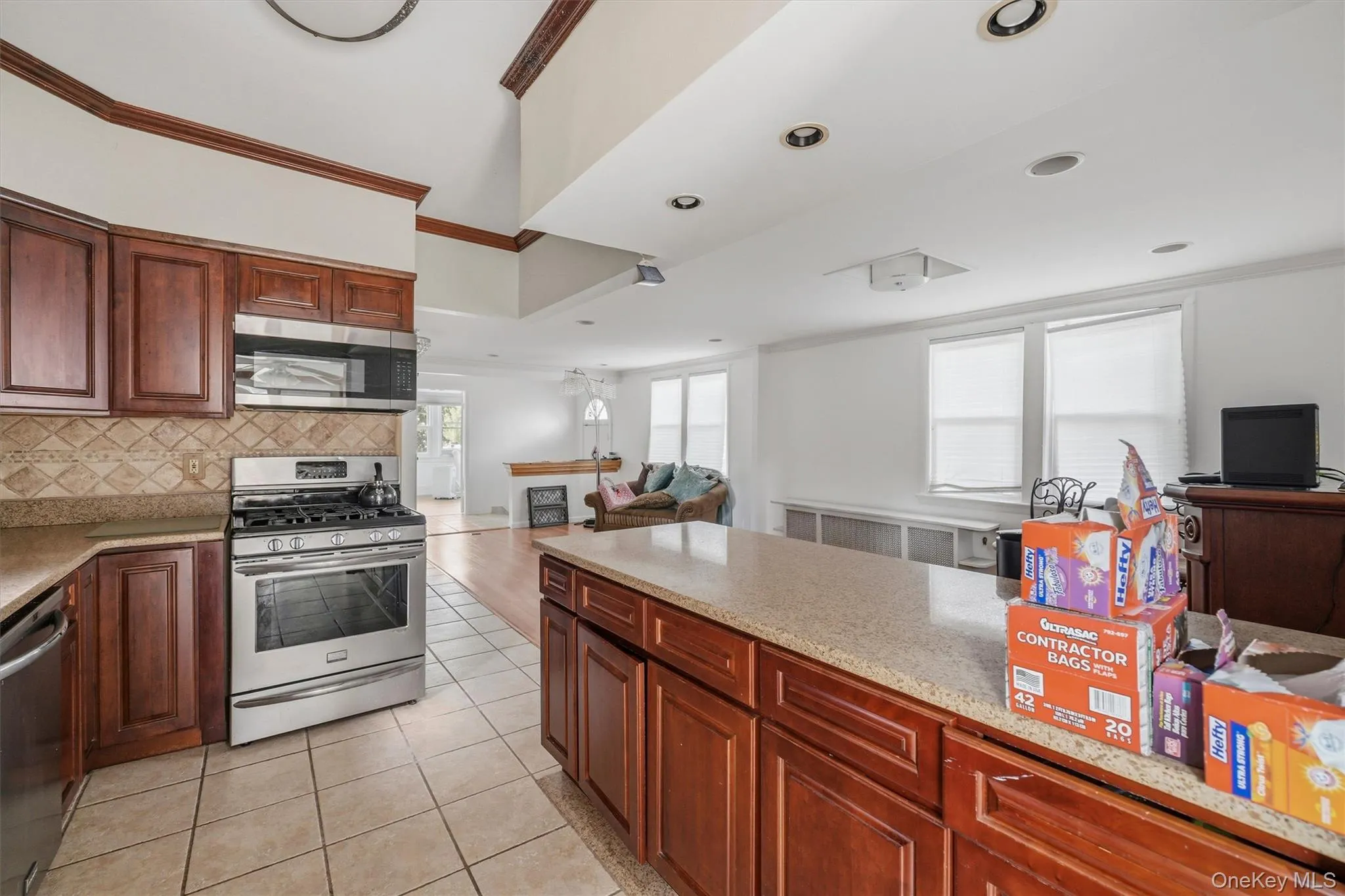 2400 Morgan Avenue, New York, NY, 3 Bedrooms Bedrooms, 7 Rooms Rooms,3 BathroomsBathrooms,Residential,For Rent,Morgan,0,1037243 2400 Morgan Avenue, New York, NY, 3 Bedrooms Bedrooms, 7 Rooms Rooms,3 BathroomsBathrooms,Residential,For Rent,Morgan,0,1037243